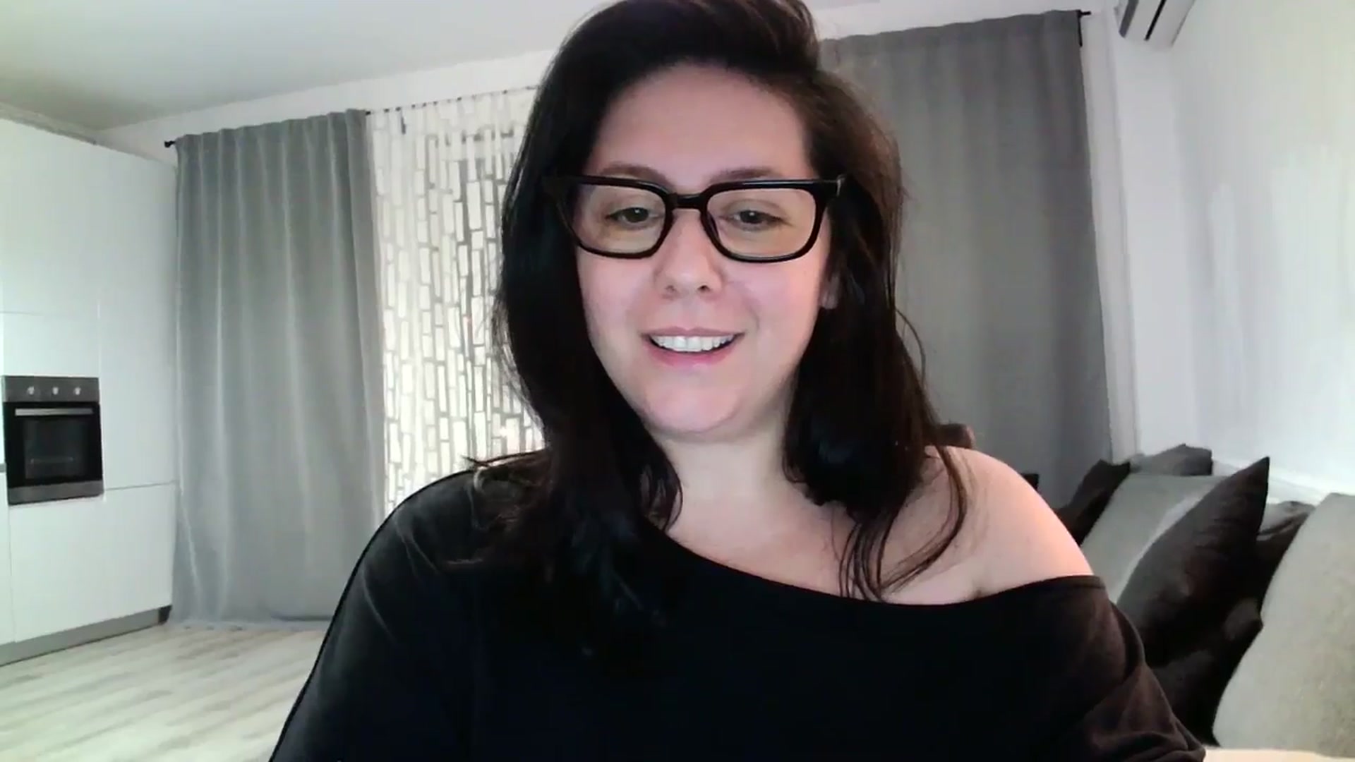 Gallery image thumbnail from SILKYWOMAN's myfreecams stream on, 04/29/2024, 19:16 image 4 of 20