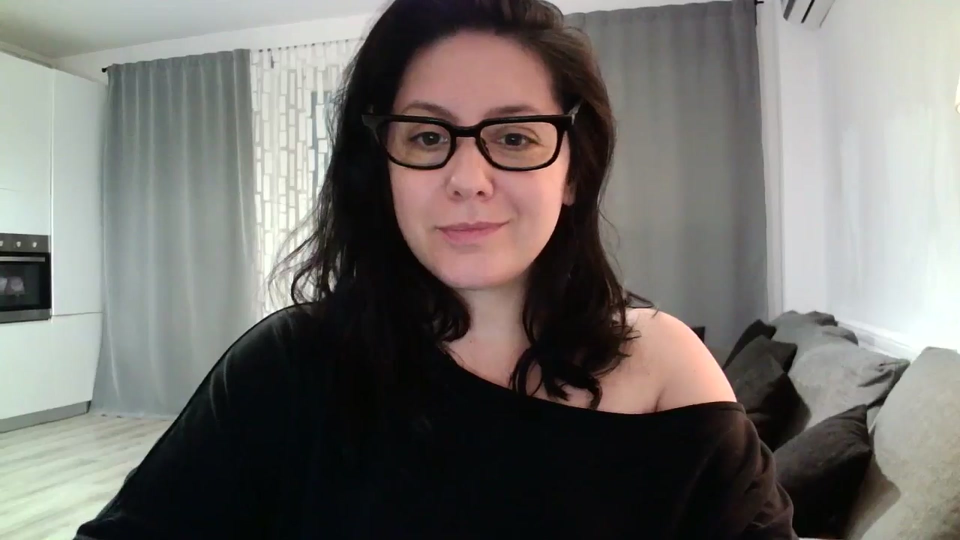 Gallery image thumbnail from SILKYWOMAN's myfreecams stream on, 05/03/2024, 18:18 image 15 of 20