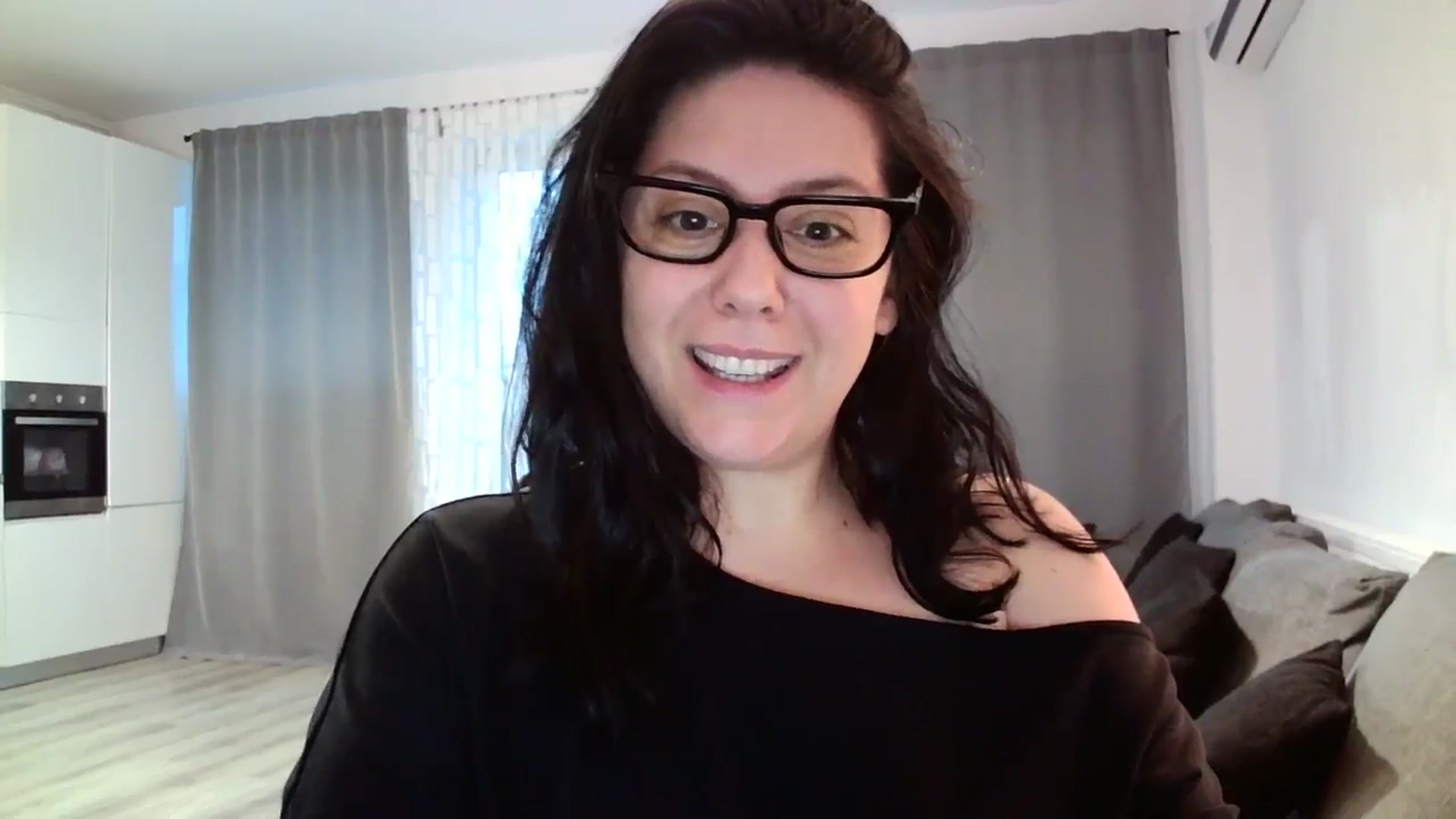 Gallery image thumbnail from SILKYWOMAN's myfreecams stream on, 05/03/2024, 18:18 image 4 of 20