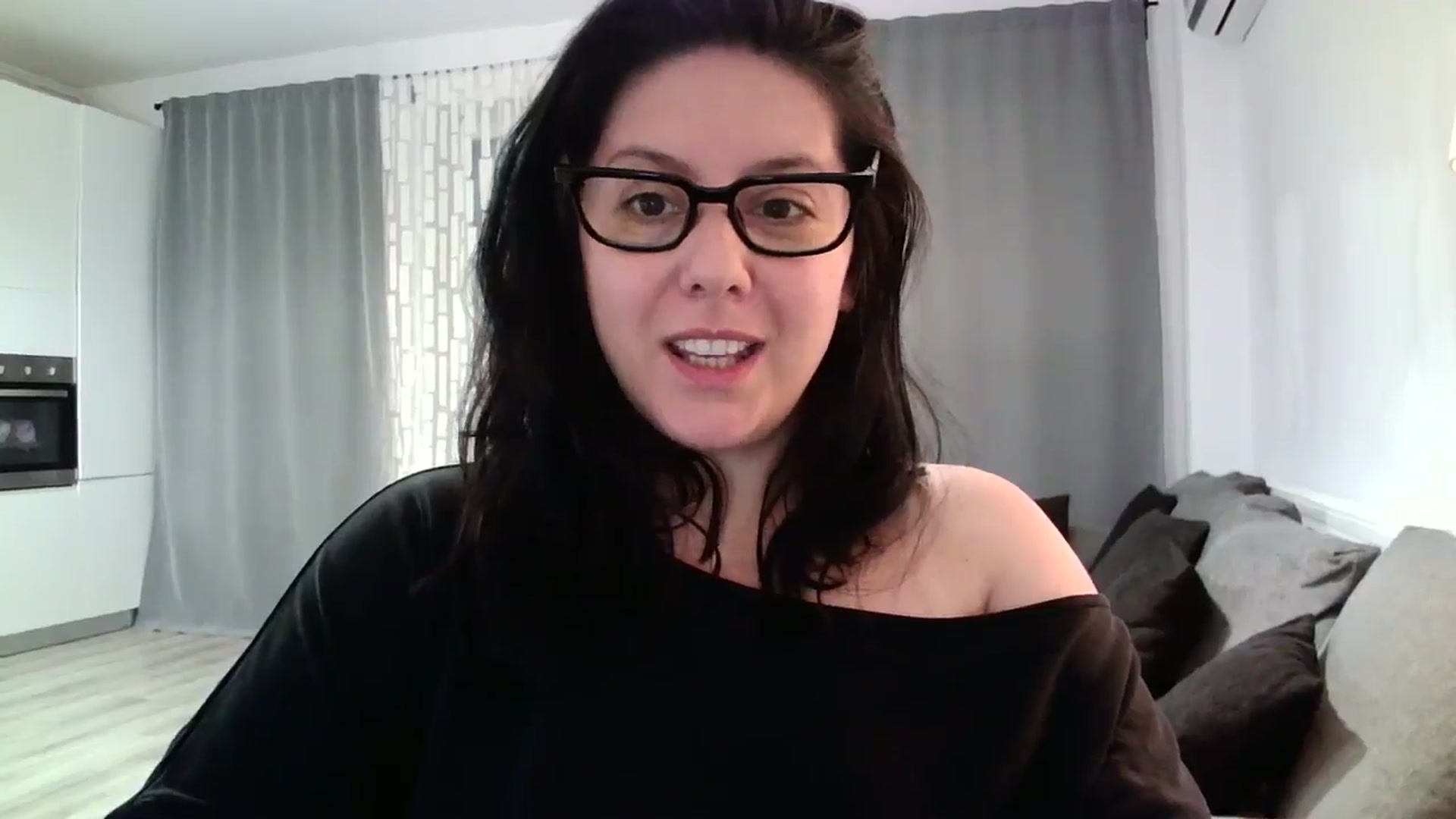 Gallery image thumbnail from SILKYWOMAN's myfreecams stream on, 05/03/2024, 18:18 image 16 of 20