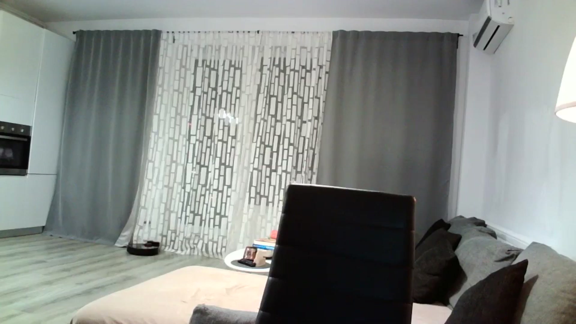 Gallery image thumbnail from SILKYWOMAN's myfreecams stream on, 05/03/2024, 20:14 image 15 of 20