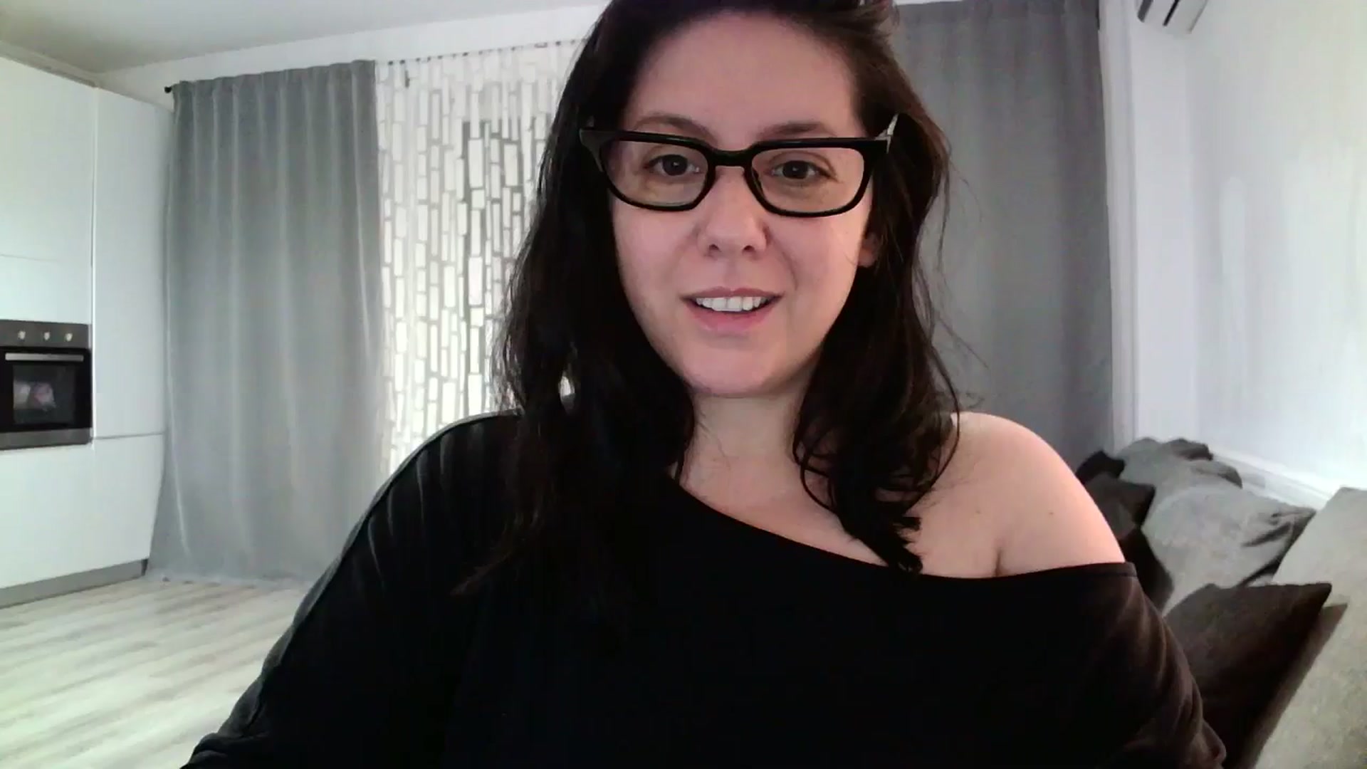 Gallery image thumbnail from SILKYWOMAN's myfreecams stream on, 05/03/2024, 20:14 image 1 of 20