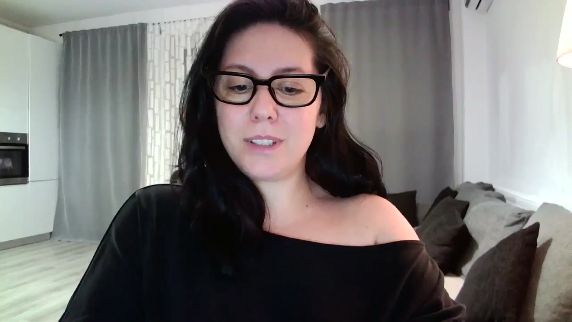 Gallery image thumbnail from SILKYWOMAN's myfreecams stream on, 05/03/2024, 20:45 image 16 of 20