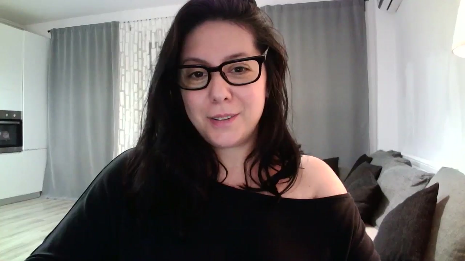 Gallery image thumbnail from SILKYWOMAN's myfreecams stream on, 05/03/2024, 20:45 image 2 of 20