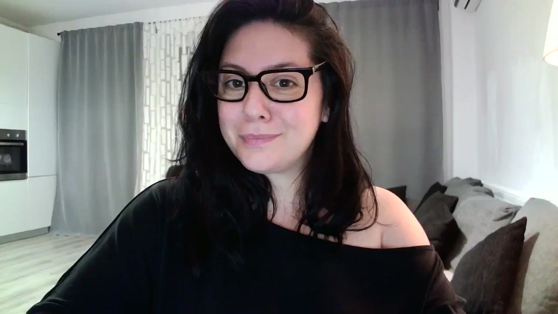 Gallery image thumbnail from SILKYWOMAN's myfreecams stream on, 05/03/2024, 20:45 image 13 of 20