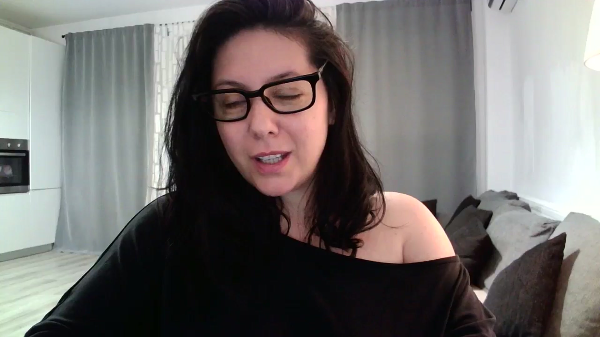 Gallery image thumbnail from SILKYWOMAN's myfreecams stream on, 05/03/2024, 20:45 image 12 of 20
