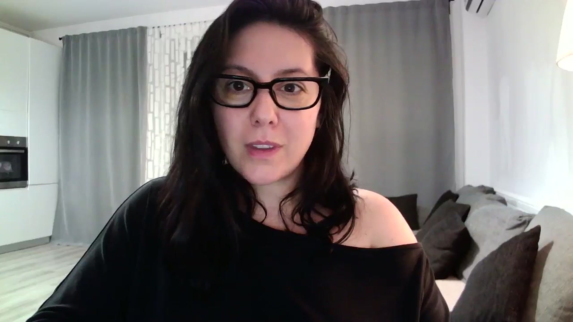 Gallery image thumbnail from SILKYWOMAN's myfreecams stream on, 05/03/2024, 20:45 image 3 of 20