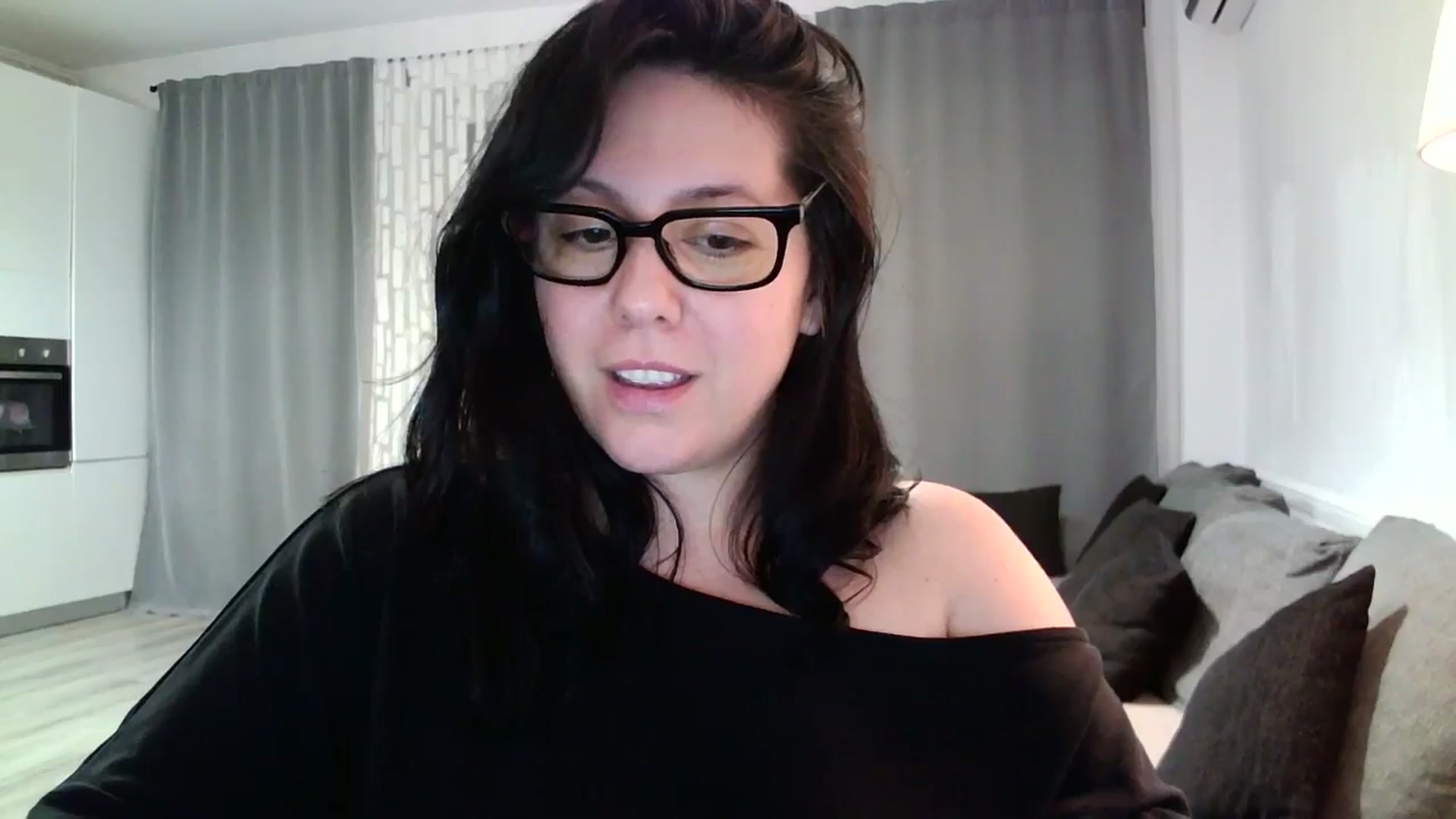 Gallery image thumbnail from SILKYWOMAN's myfreecams stream on, 05/03/2024, 20:45 image 19 of 20