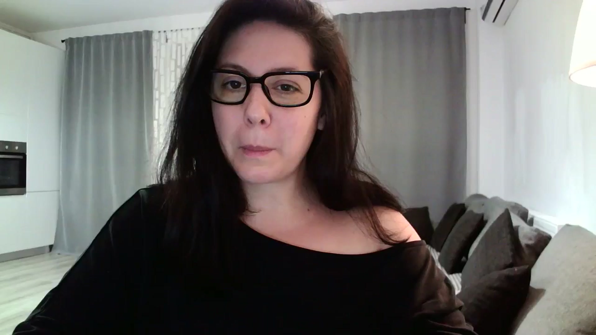 Gallery image thumbnail from SILKYWOMAN's myfreecams stream on, 05/04/2024, 19:13 image 7 of 20