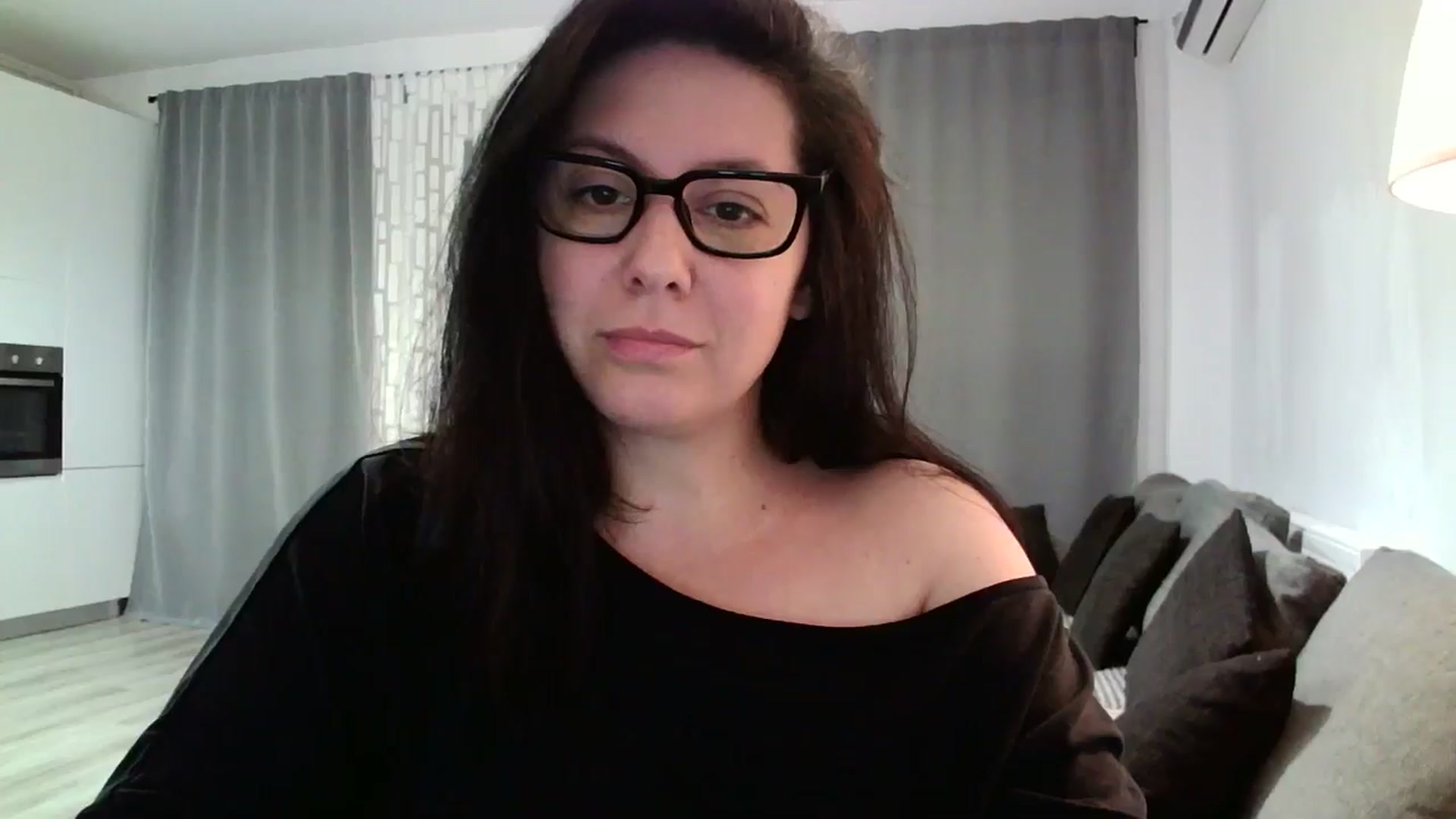 Gallery image thumbnail from SILKYWOMAN's myfreecams stream on, 05/04/2024, 19:13 image 6 of 20