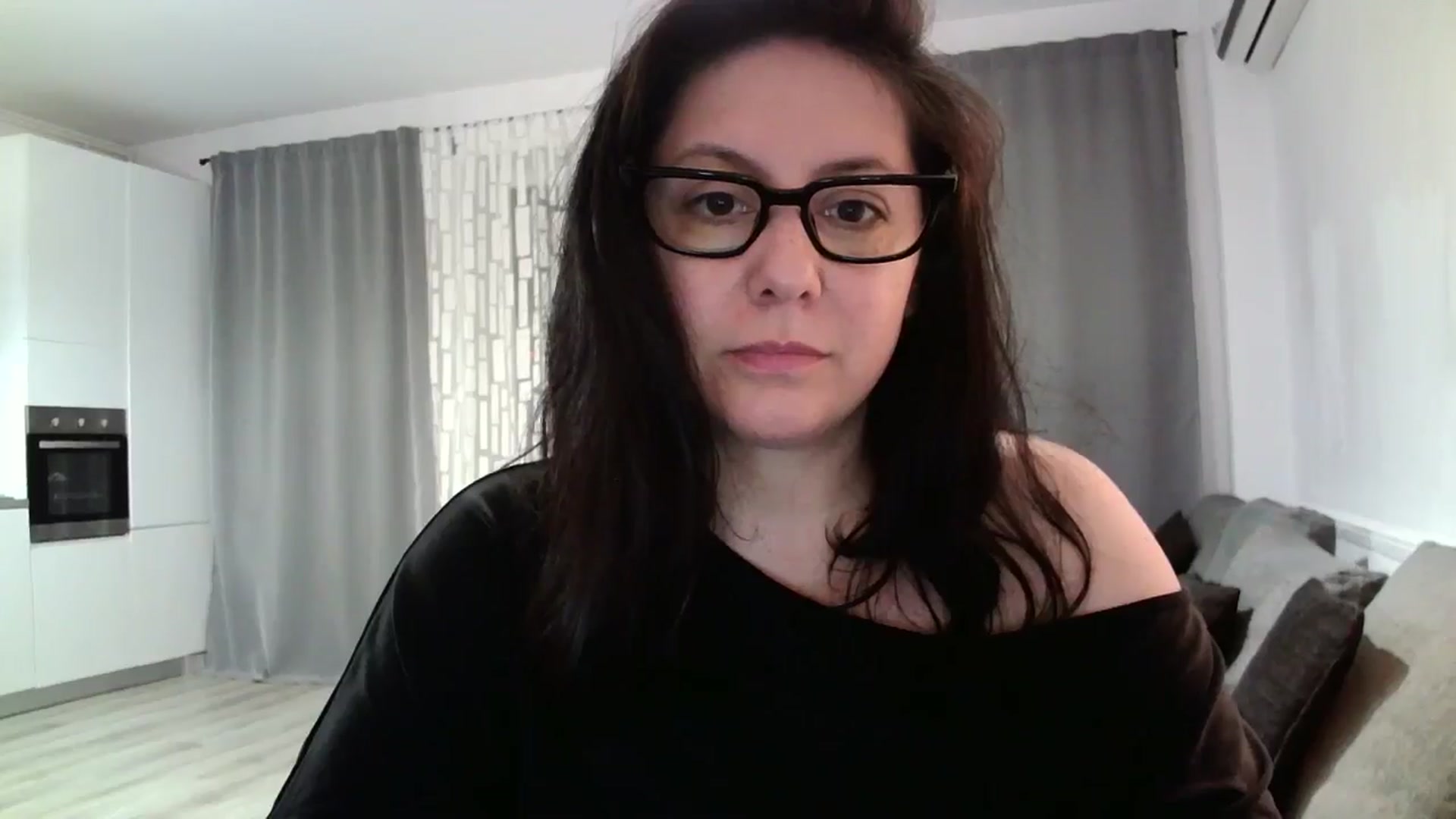 Gallery image thumbnail from SILKYWOMAN's myfreecams stream on, 05/08/2024, 20:03 image 19 of 20