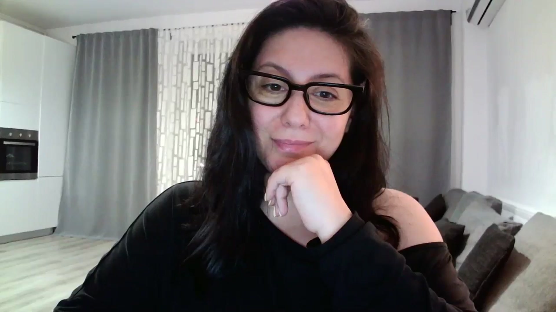 Gallery image thumbnail from SILKYWOMAN's myfreecams stream on, 05/08/2024, 20:03 image 9 of 20