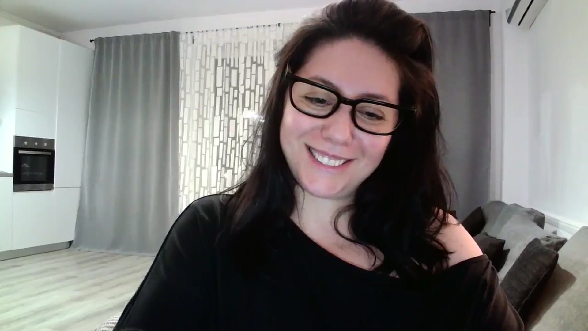 Gallery image thumbnail from SILKYWOMAN's myfreecams stream on, 05/08/2024, 20:03 image 11 of 20
