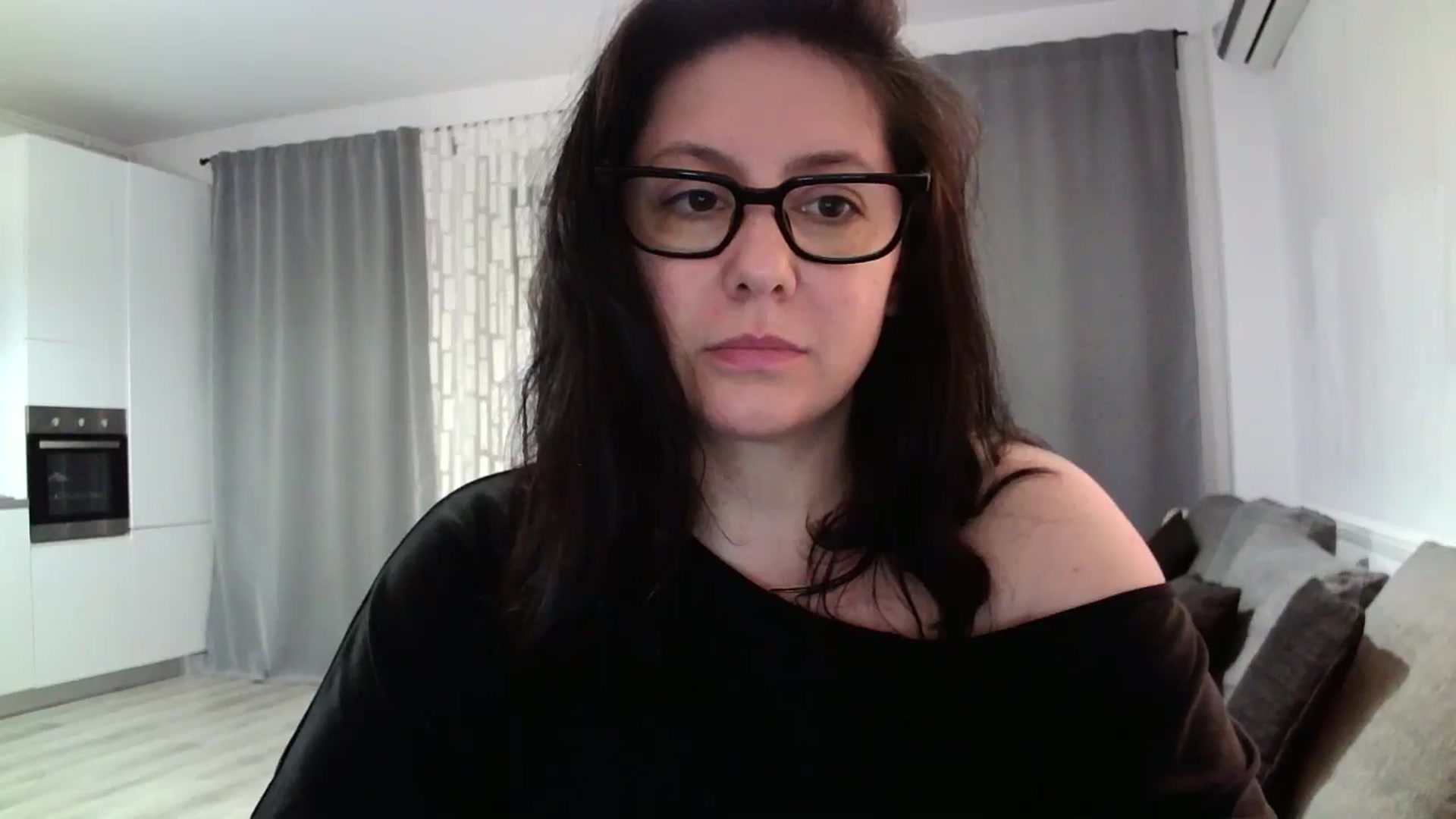 Gallery image thumbnail from SILKYWOMAN's myfreecams stream on, 05/08/2024, 20:03 image 18 of 20