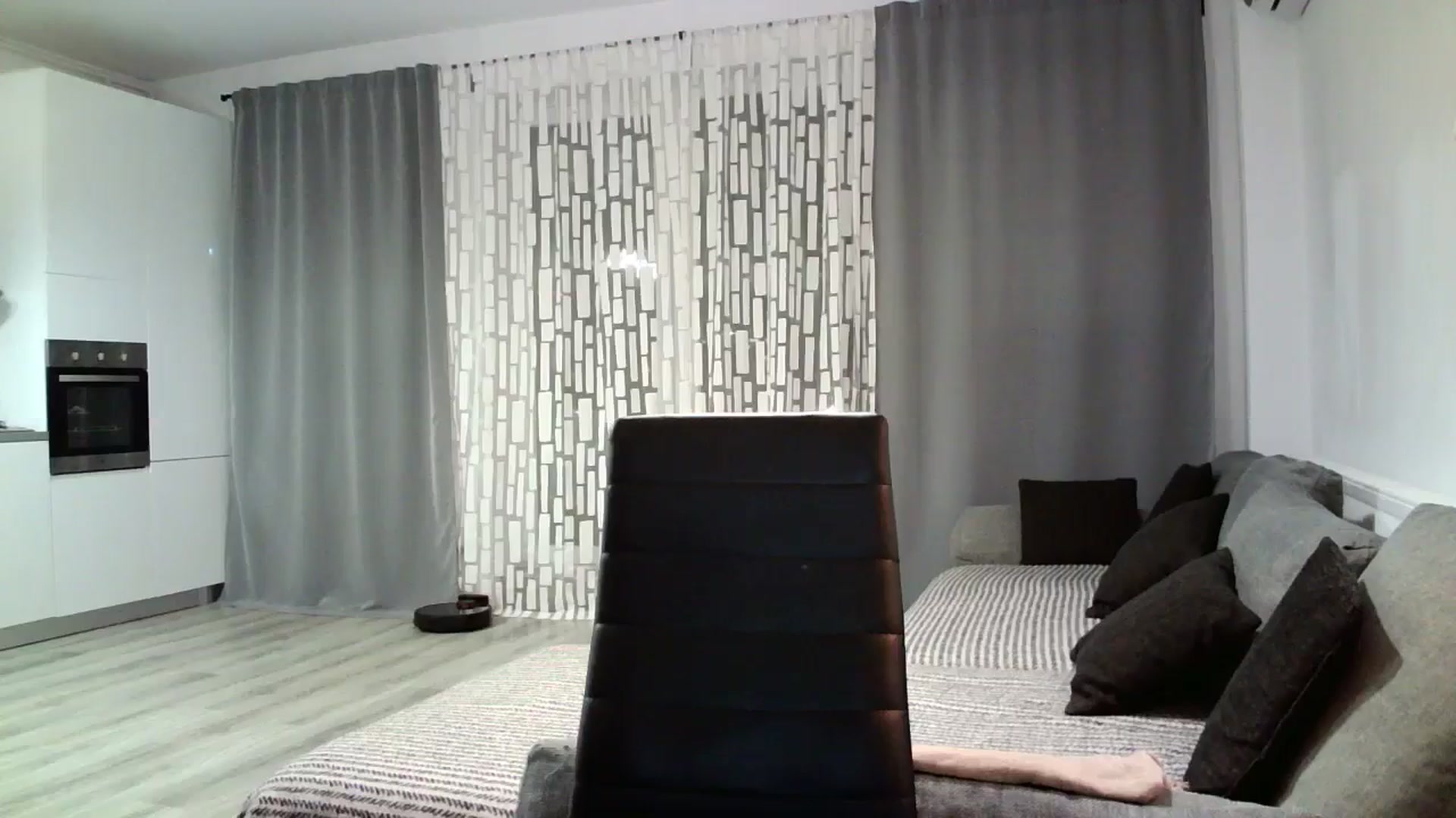 Gallery image thumbnail from SILKYWOMAN's myfreecams stream on, 05/09/2024, 19:44 image 13 of 20