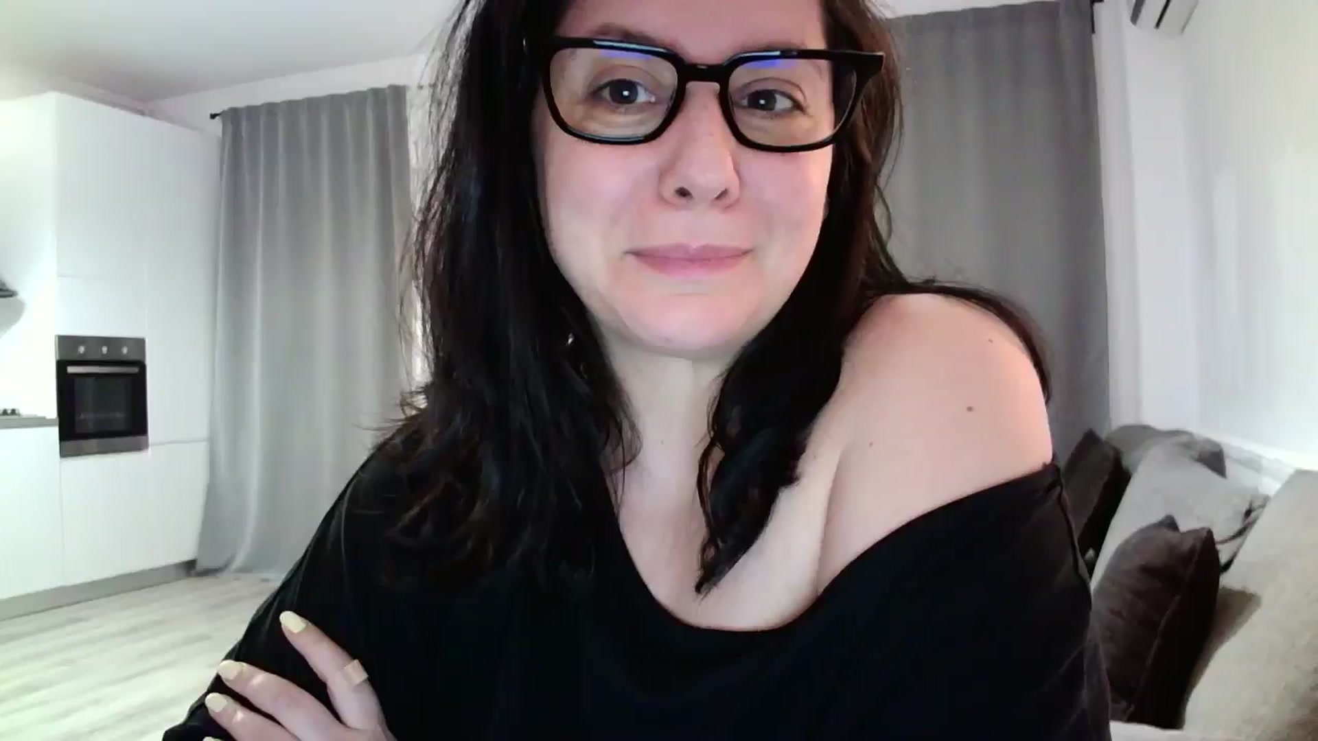 Gallery image thumbnail from SILKYWOMAN's myfreecams stream on, 05/10/2024, 19:18 image 11 of 20