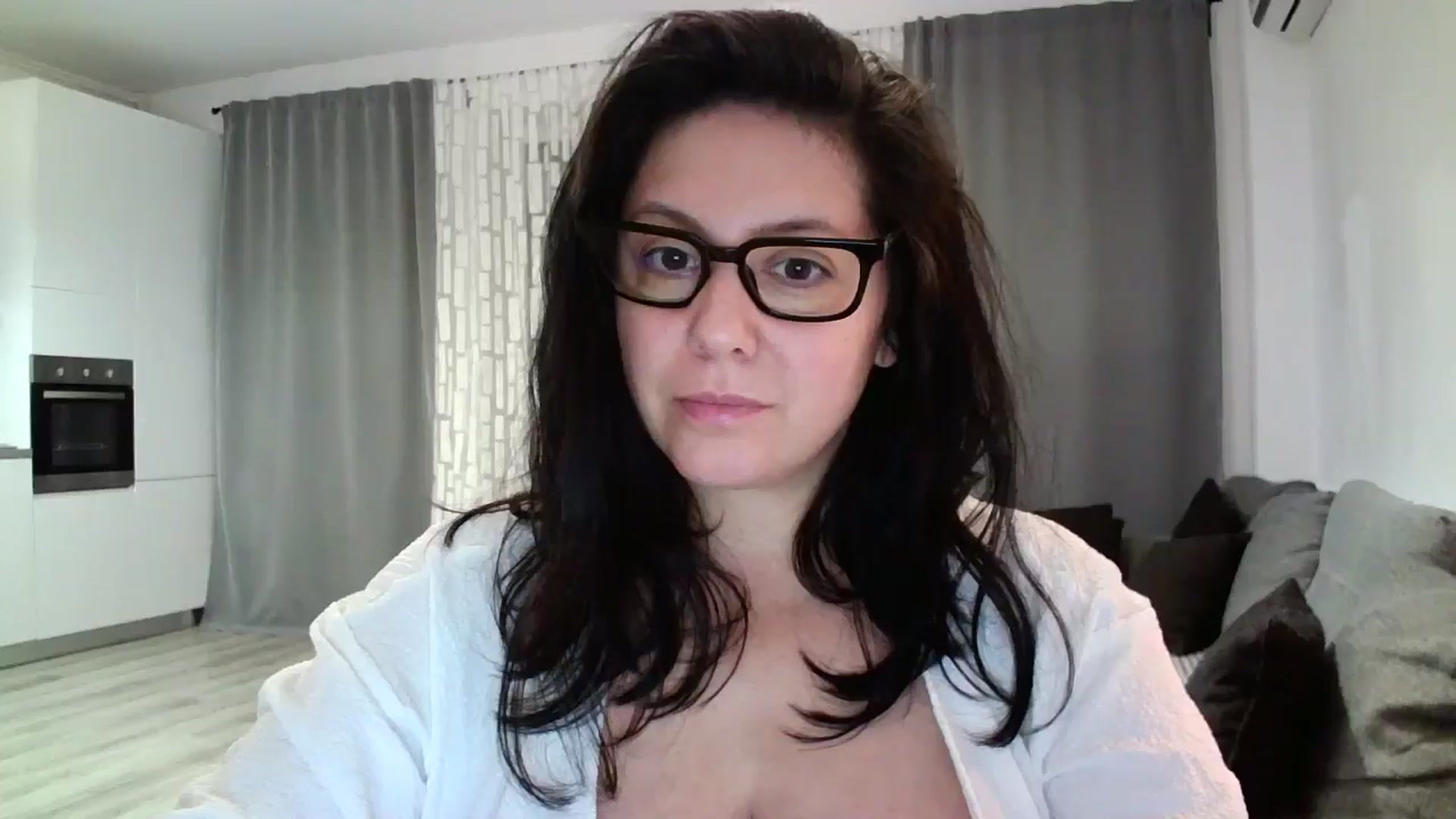 Gallery image thumbnail from SILKYWOMAN's myfreecams stream on, 05/14/2024, 20:01 image 19 of 20