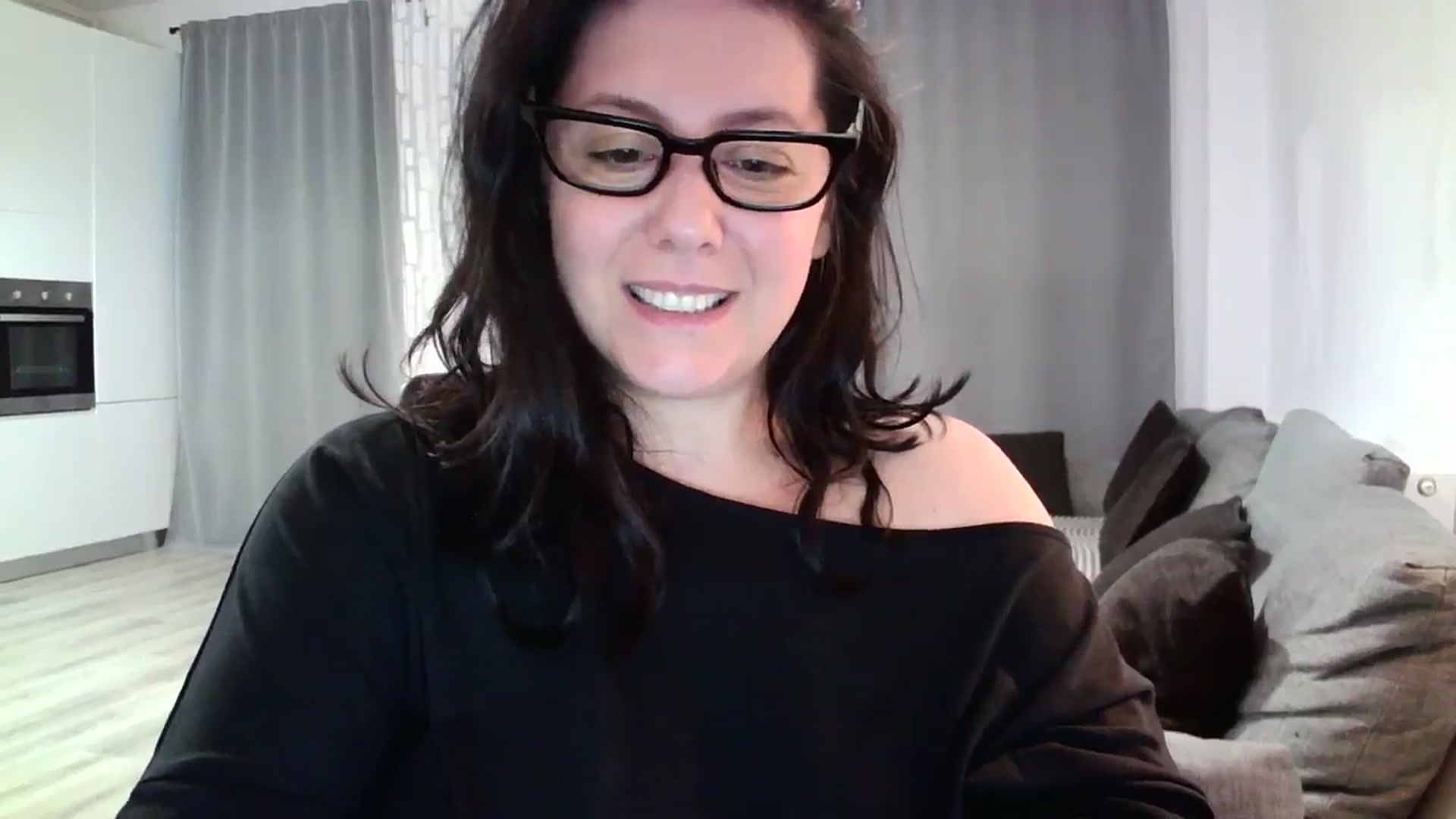 Gallery image thumbnail from SILKYWOMAN's myfreecams stream on, 05/22/2024, 18:49 image 6 of 20