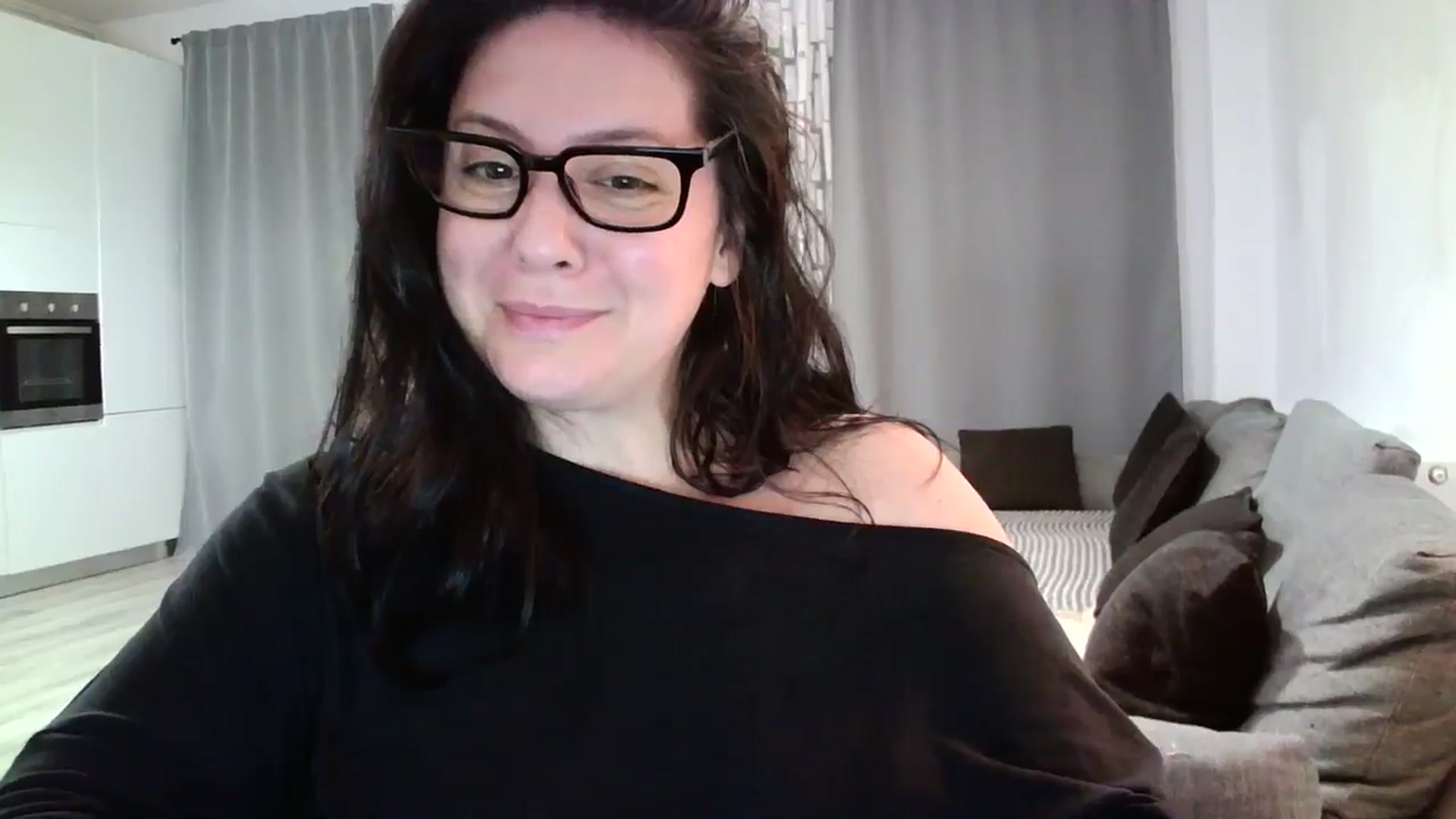 Gallery image thumbnail from SILKYWOMAN's myfreecams stream on, 05/22/2024, 18:49 image 17 of 20