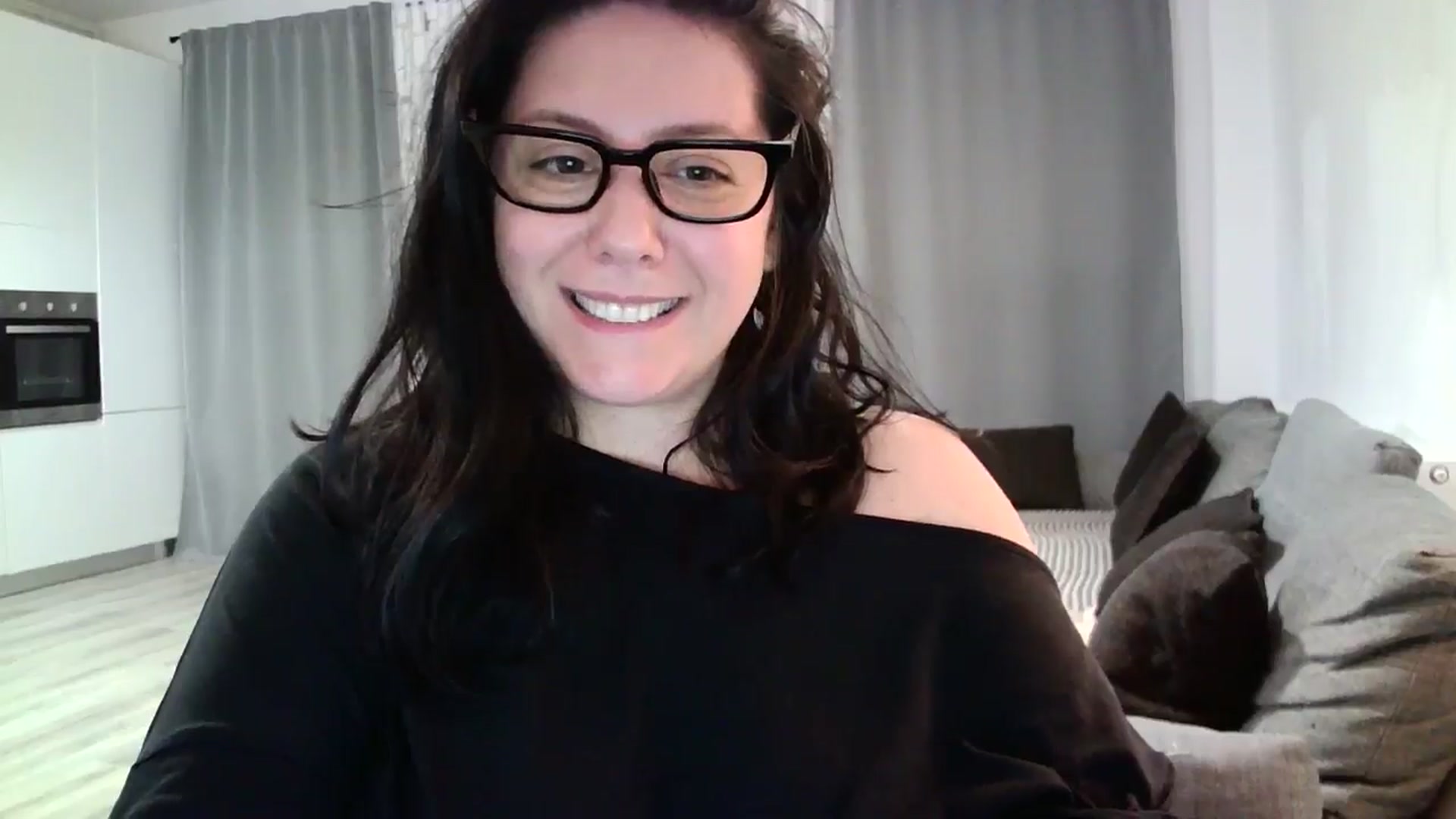 Gallery image thumbnail from SILKYWOMAN's myfreecams stream on, 05/22/2024, 18:49 image 11 of 20
