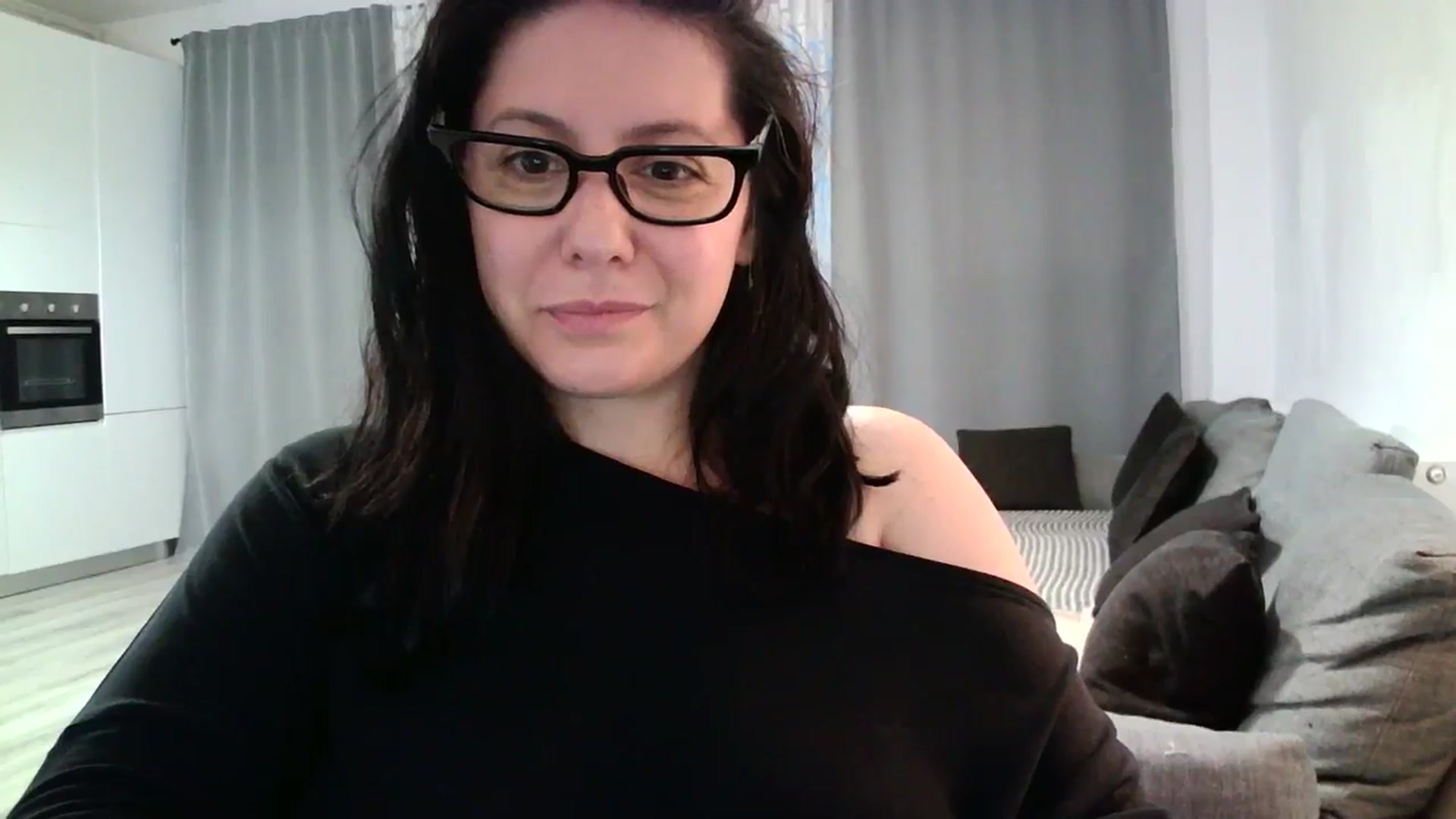 Gallery image thumbnail from SILKYWOMAN's myfreecams stream on, 05/22/2024, 18:49 image 8 of 20