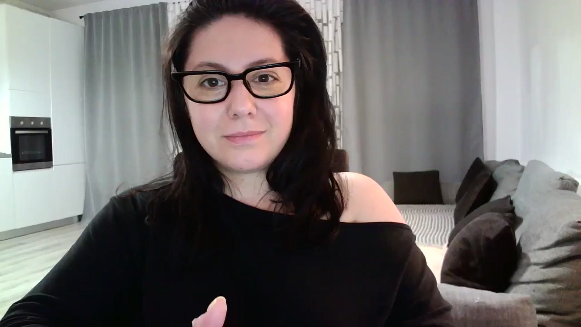 Gallery image thumbnail from SILKYWOMAN's myfreecams stream on, 05/22/2024, 20:15 image 6 of 20
