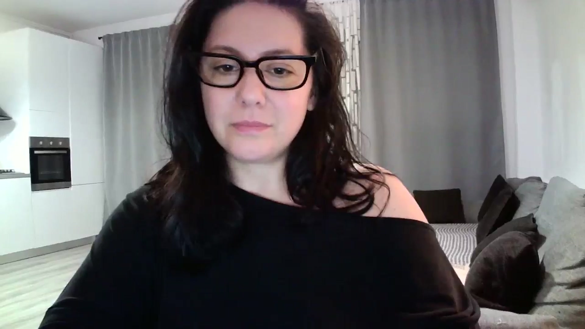 Gallery image thumbnail from SILKYWOMAN's myfreecams stream on, 05/22/2024, 20:15 image 9 of 20