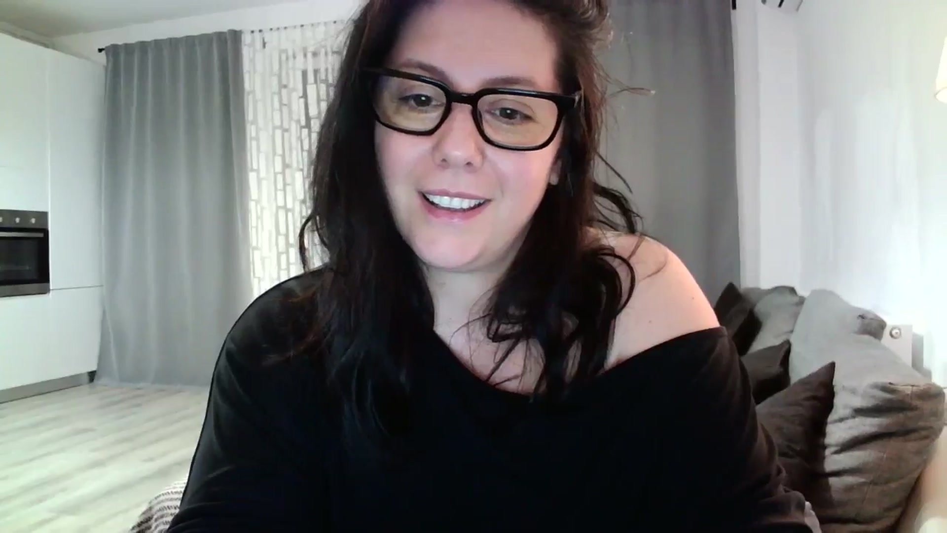 Gallery image thumbnail from SILKYWOMAN's myfreecams stream on, 05/22/2024, 20:43 image 13 of 20