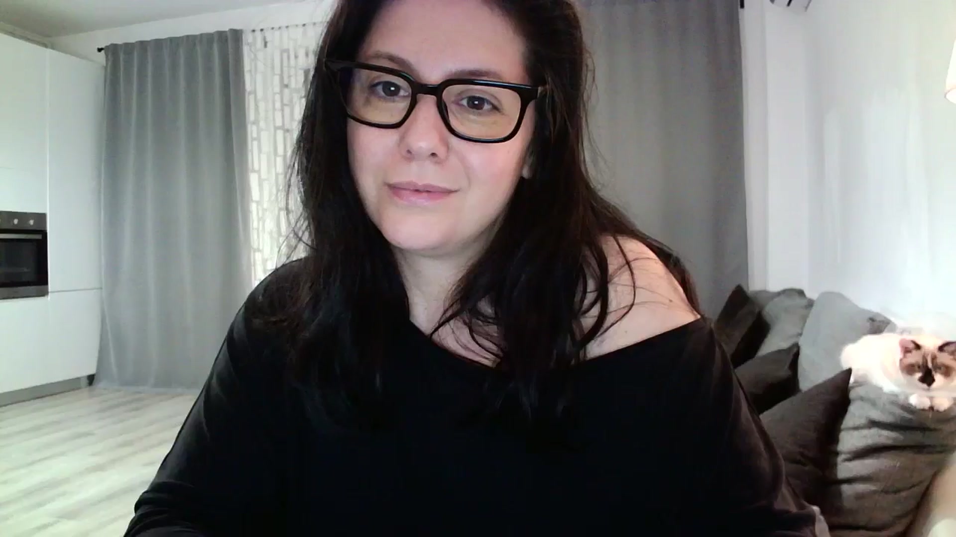 Gallery image thumbnail from SILKYWOMAN's myfreecams stream on, 05/22/2024, 20:43 image 5 of 20