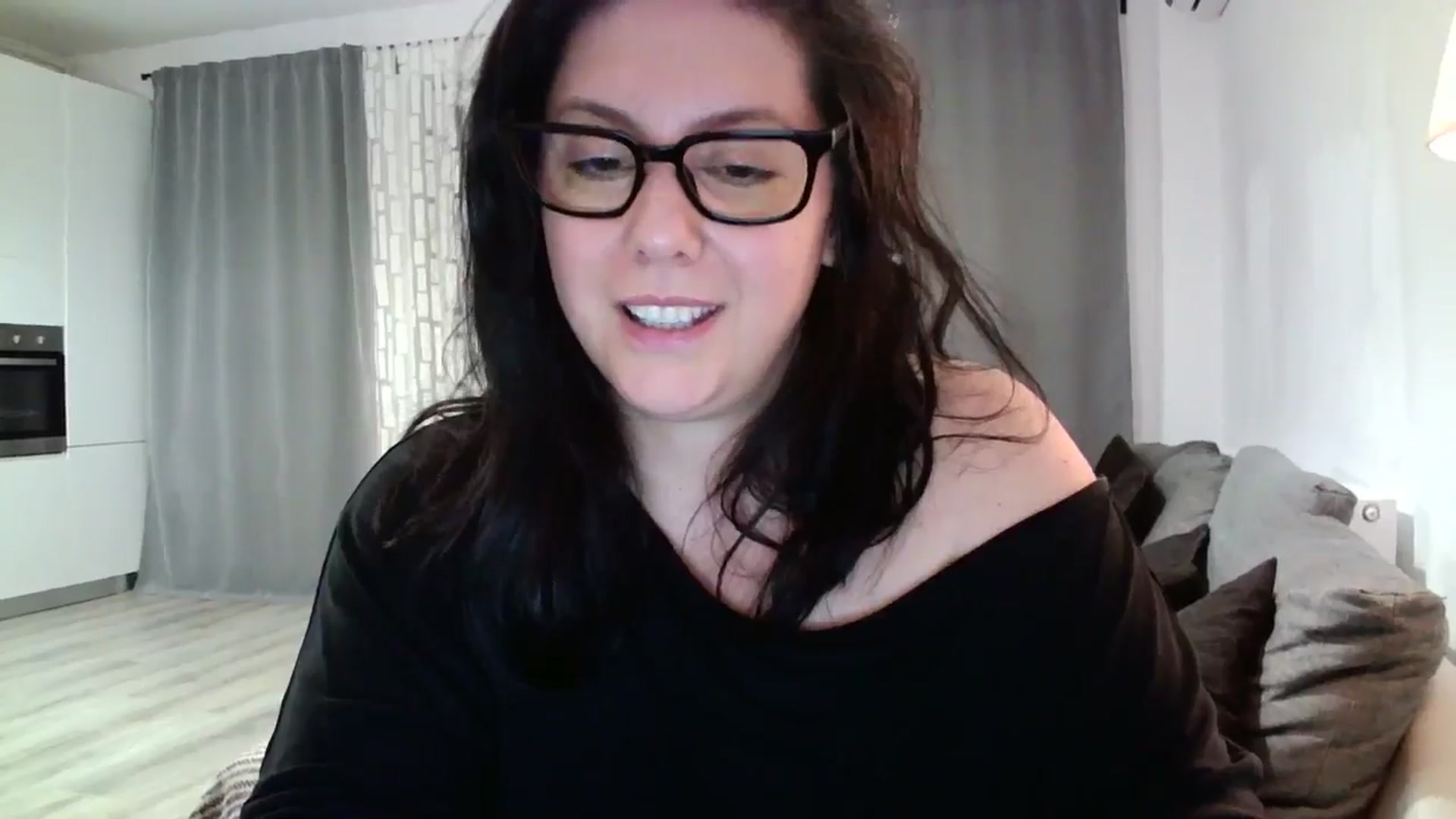 Gallery image thumbnail from SILKYWOMAN's myfreecams stream on, 05/22/2024, 20:43 image 14 of 20