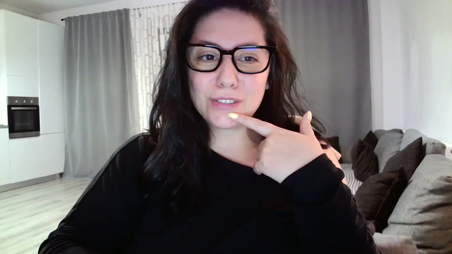 Gallery image thumbnail from SILKYWOMAN's myfreecams stream on, 05/24/2024, 20:03 image 10 of 20