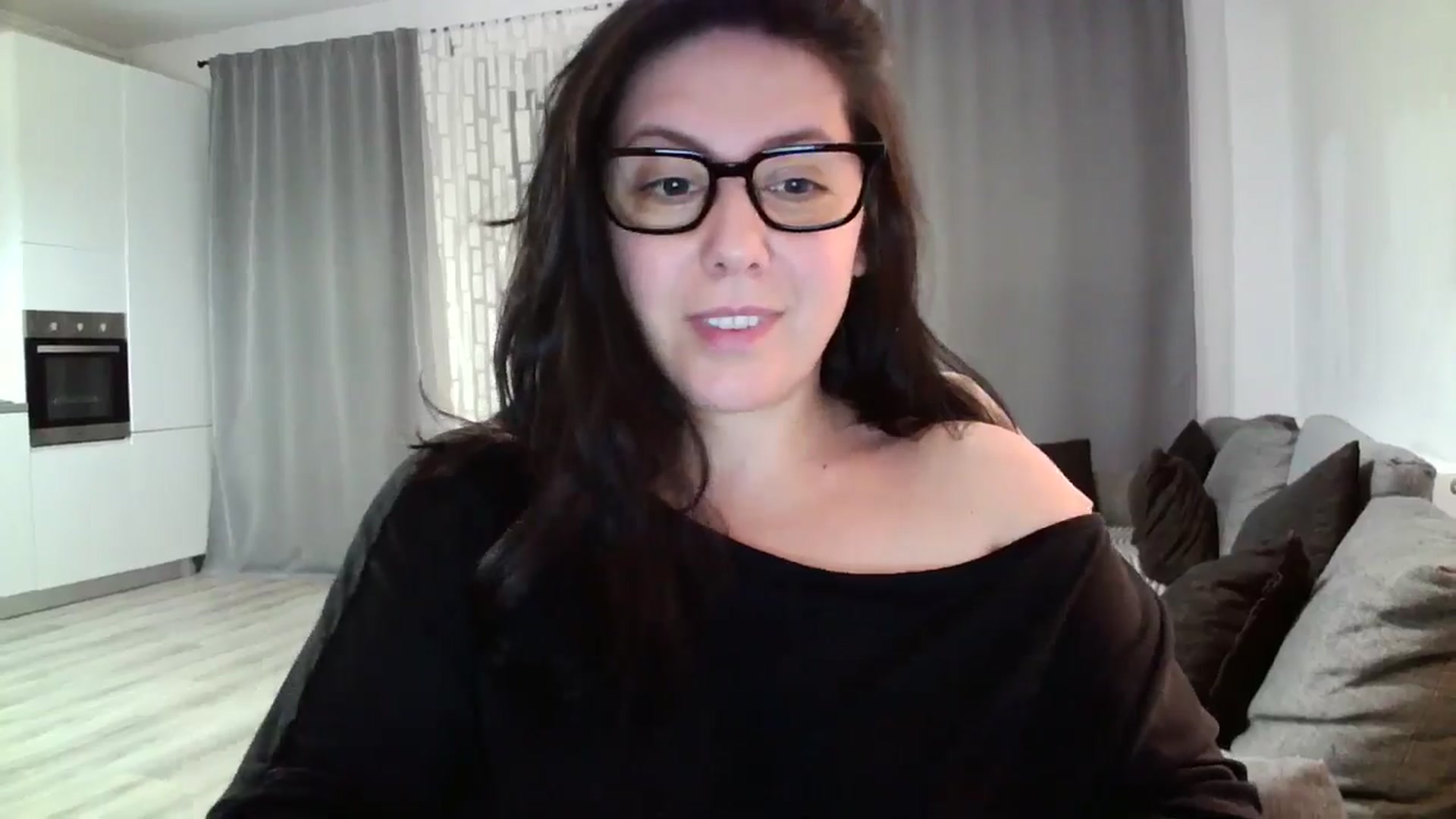 Gallery image thumbnail from SILKYWOMAN's myfreecams stream on, 05/24/2024, 20:03 image 7 of 20