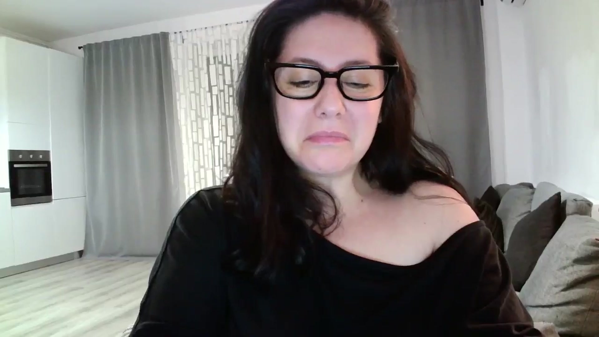 Gallery image thumbnail from SILKYWOMAN's myfreecams stream on, 05/24/2024, 21:12 image 7 of 20