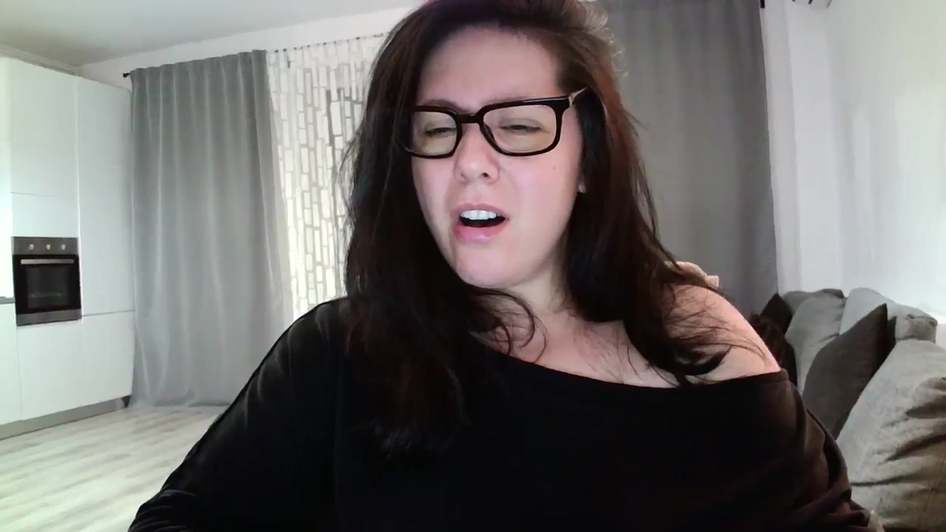 Gallery image thumbnail from SILKYWOMAN's myfreecams stream on, 05/24/2024, 21:12 image 11 of 20