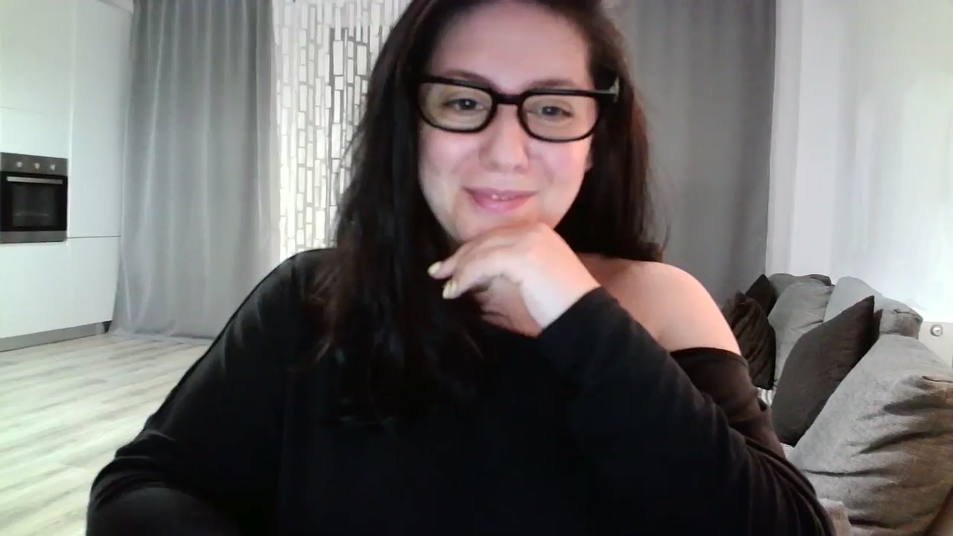 Gallery image thumbnail from SILKYWOMAN's myfreecams stream on, 05/24/2024, 21:45 image 6 of 20