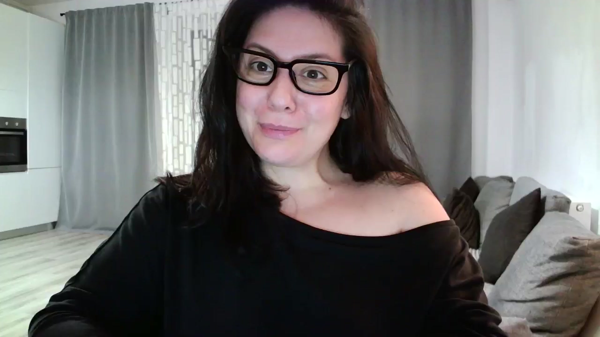 Gallery image thumbnail from SILKYWOMAN's myfreecams stream on, 05/24/2024, 21:45 image 9 of 20