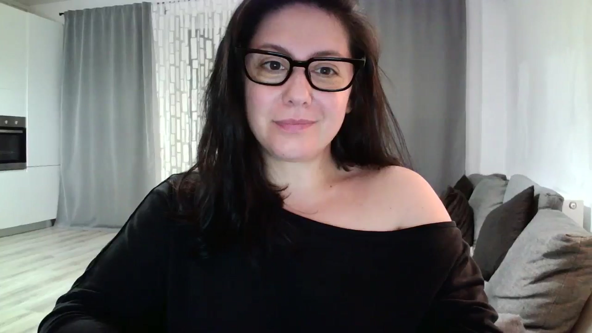 Gallery image thumbnail from SILKYWOMAN's myfreecams stream on, 05/24/2024, 21:45 image 11 of 20