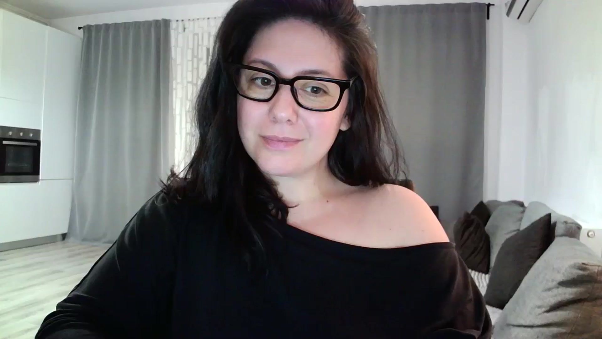 Gallery image thumbnail from SILKYWOMAN's myfreecams stream on, 05/24/2024, 21:45 image 1 of 20