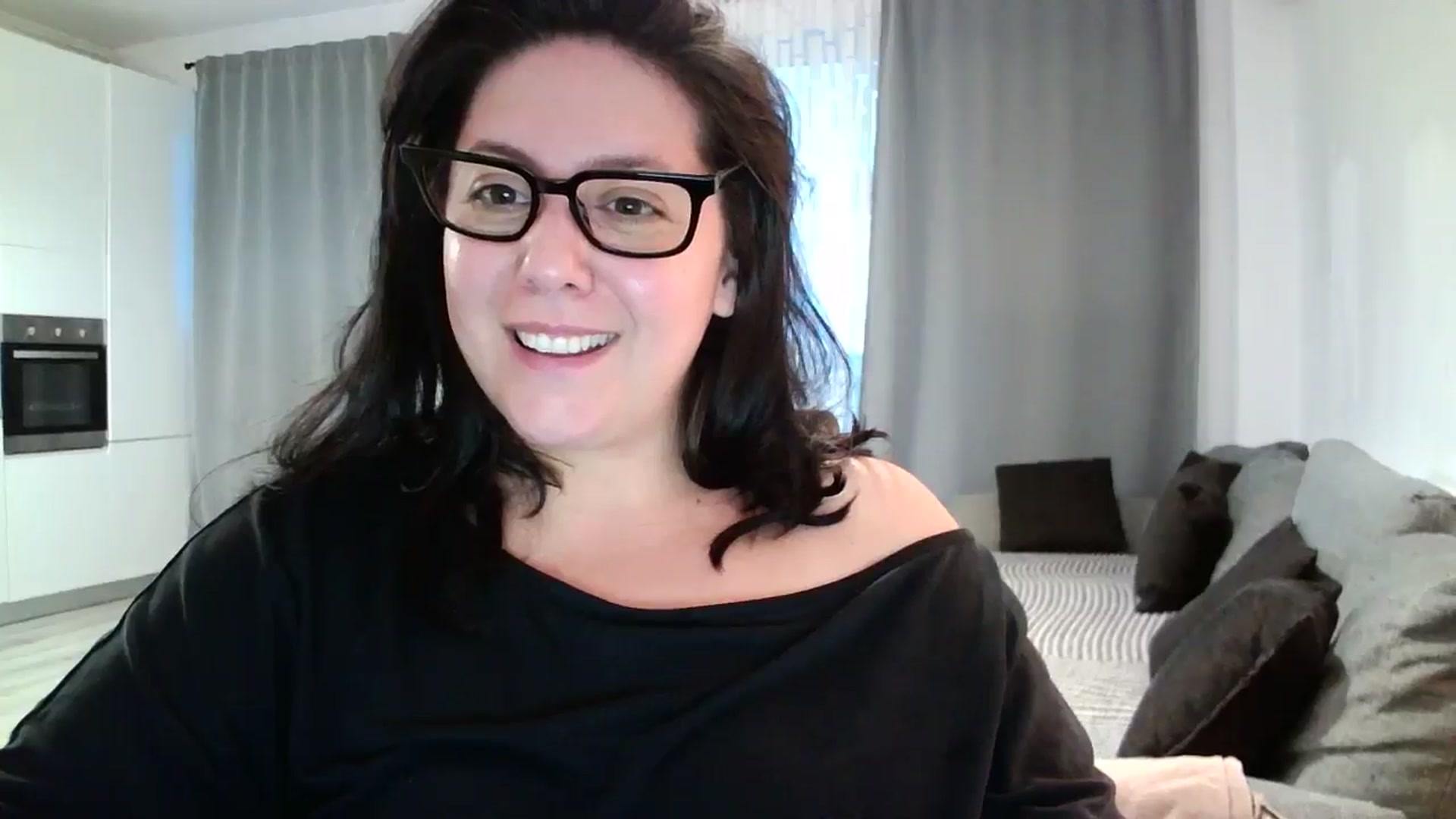 Gallery image thumbnail from SILKYWOMAN's myfreecams stream on, 05/29/2024, 18:09 image 11 of 20