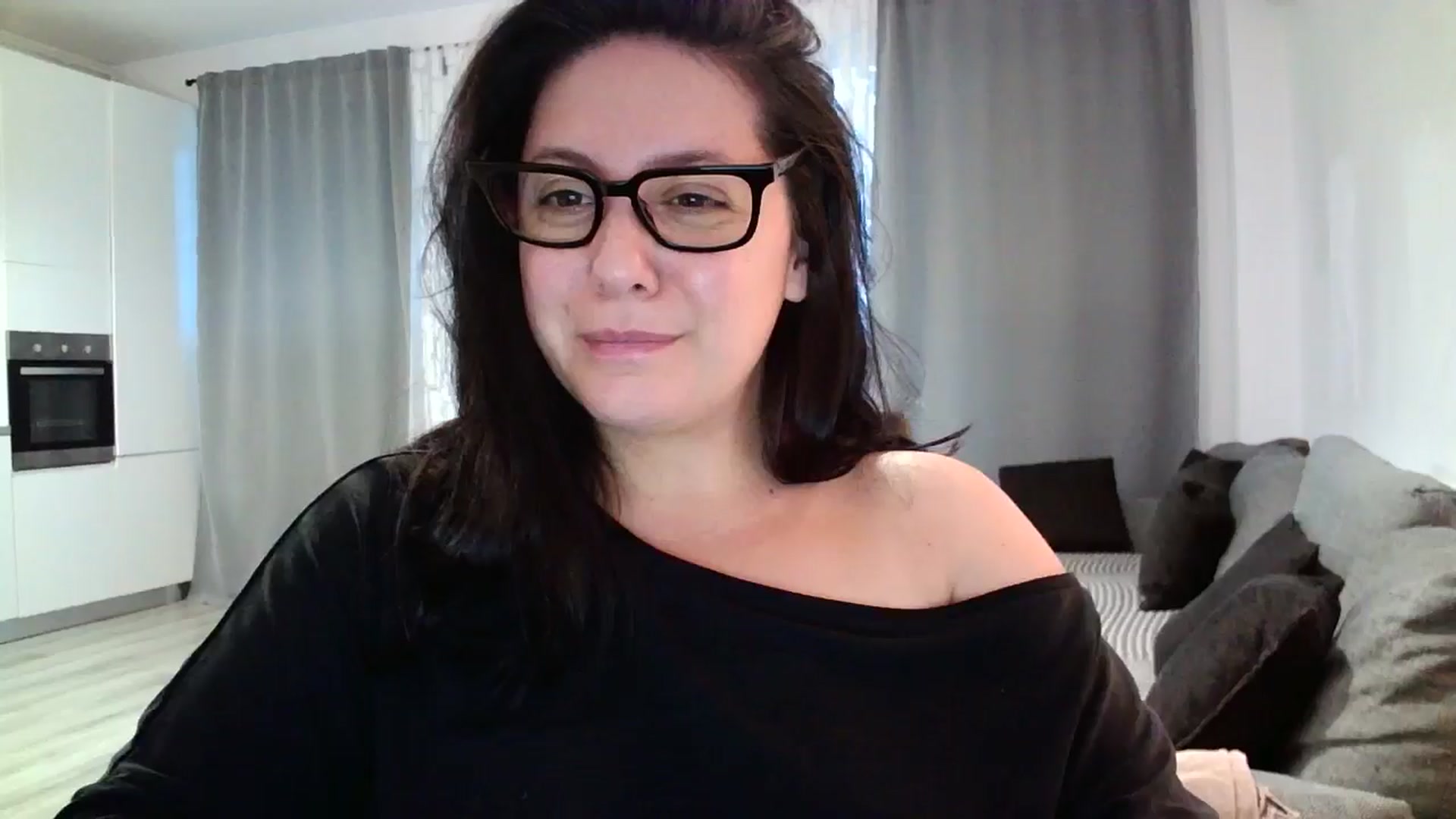 Gallery image thumbnail from SILKYWOMAN's myfreecams stream on, 05/29/2024, 18:09 image 7 of 20