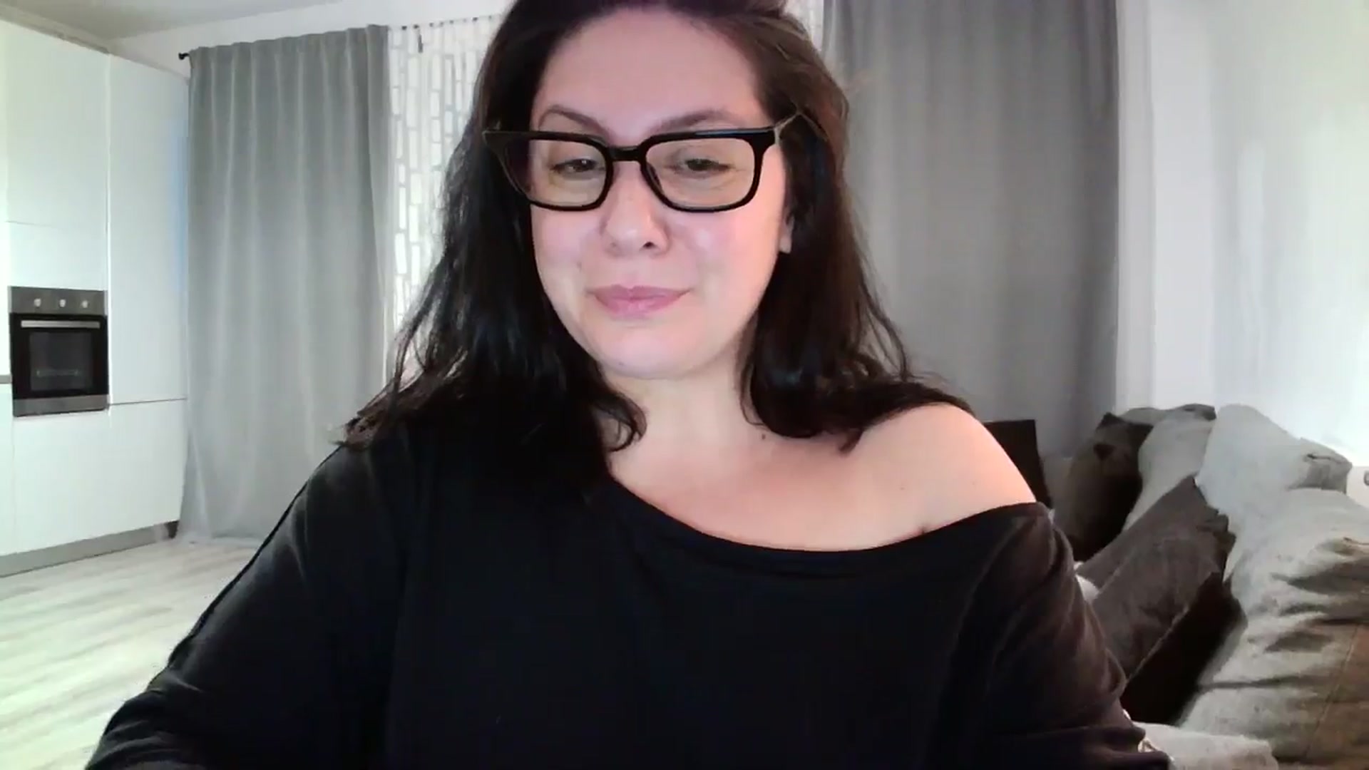 Gallery image thumbnail from SILKYWOMAN's myfreecams stream on, 05/29/2024, 18:09 image 17 of 20