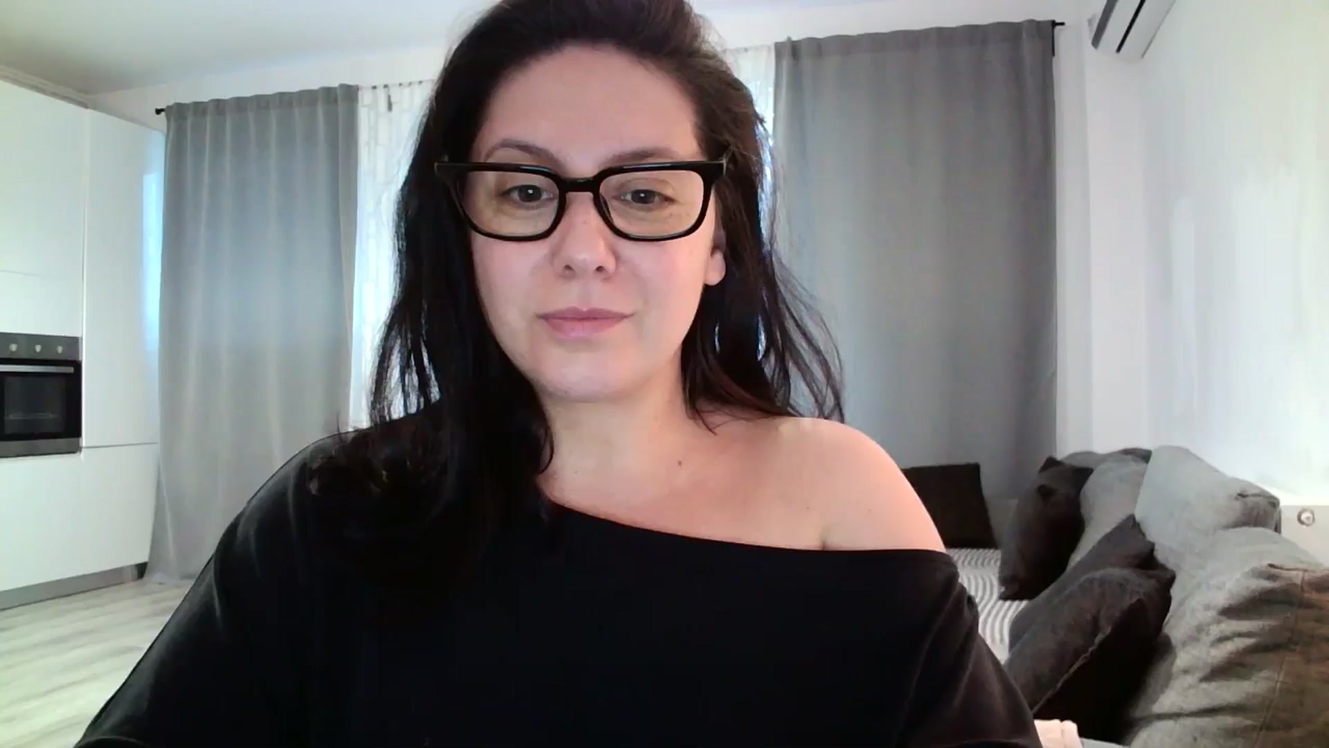 Gallery image thumbnail from SILKYWOMAN's myfreecams stream on, 05/29/2024, 18:09 image 1 of 20