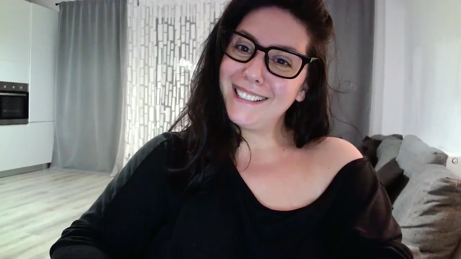 Gallery image thumbnail from SILKYWOMAN's myfreecams stream on, 05/29/2024, 19:41 image 2 of 20