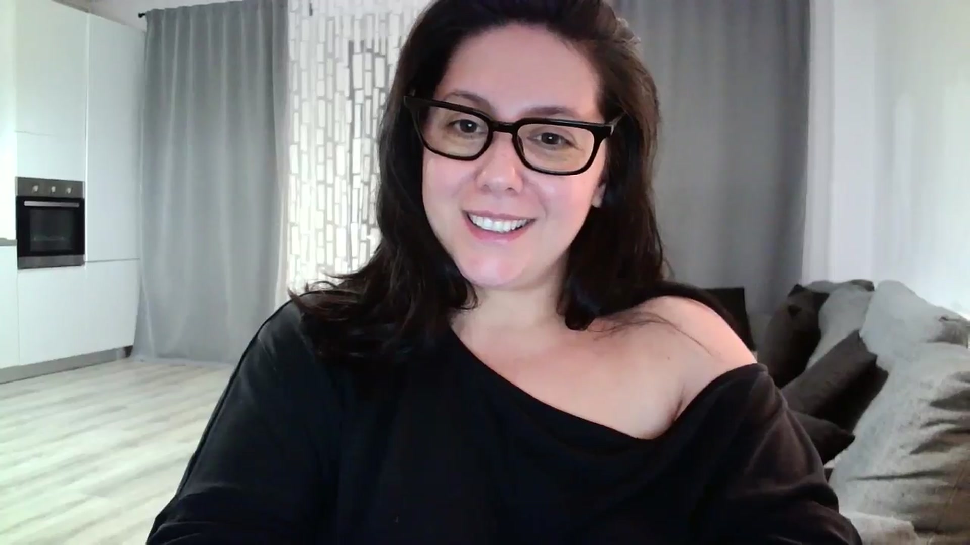 Gallery image thumbnail from SILKYWOMAN's myfreecams stream on, 05/29/2024, 19:41 image 4 of 20