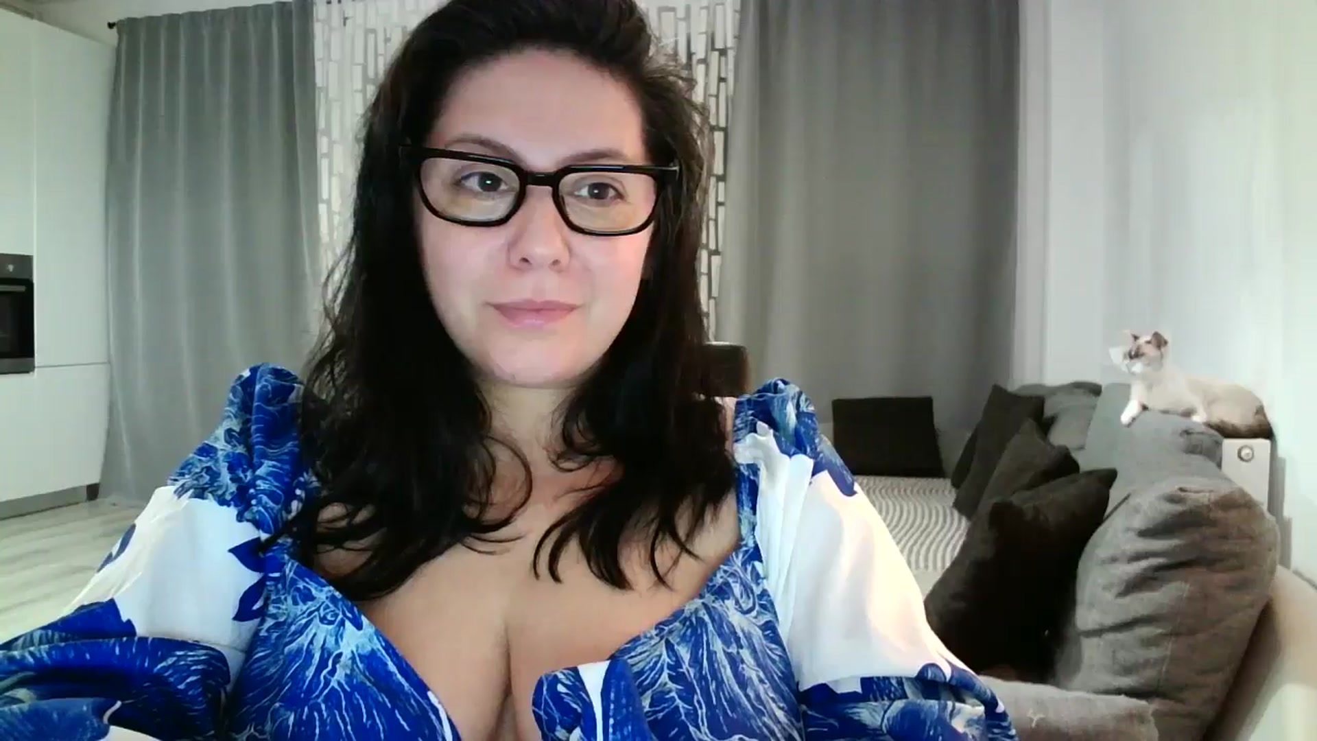 Gallery image thumbnail from SILKYWOMAN's myfreecams stream on, 05/30/2024, 20:33 image 9 of 20