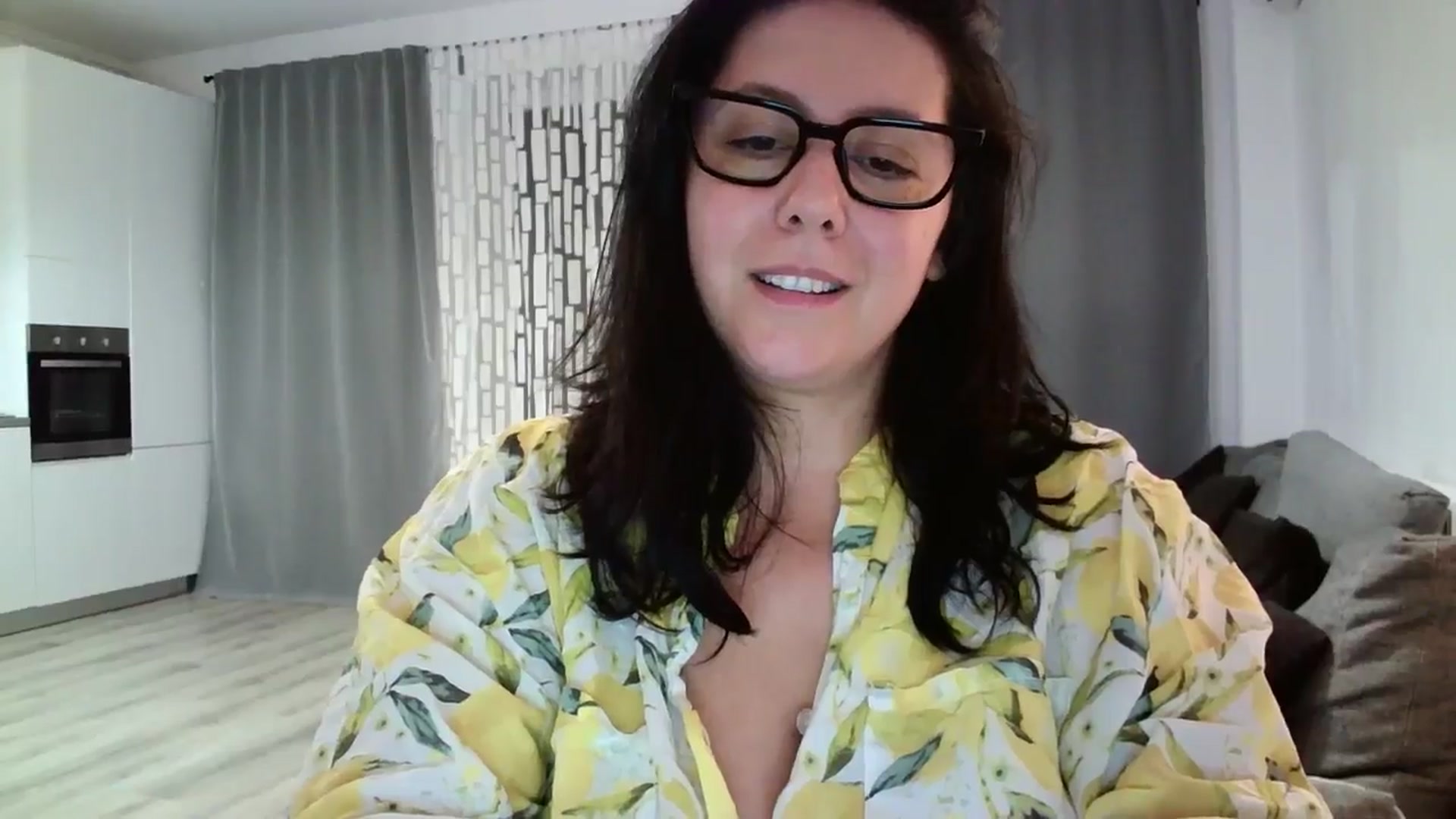 Gallery image thumbnail from SILKYWOMAN's myfreecams stream on, 05/31/2024, 19:21 image 20 of 20