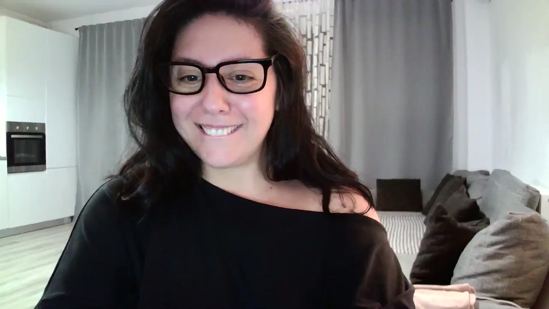 Gallery image thumbnail from SILKYWOMAN's myfreecams stream on, 06/01/2024, 18:43 image 20 of 20