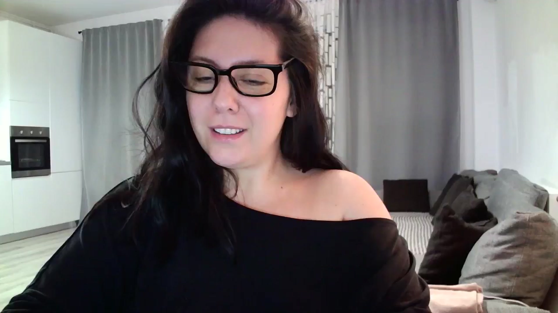 Gallery image thumbnail from SILKYWOMAN's myfreecams stream on, 06/01/2024, 18:43 image 1 of 20