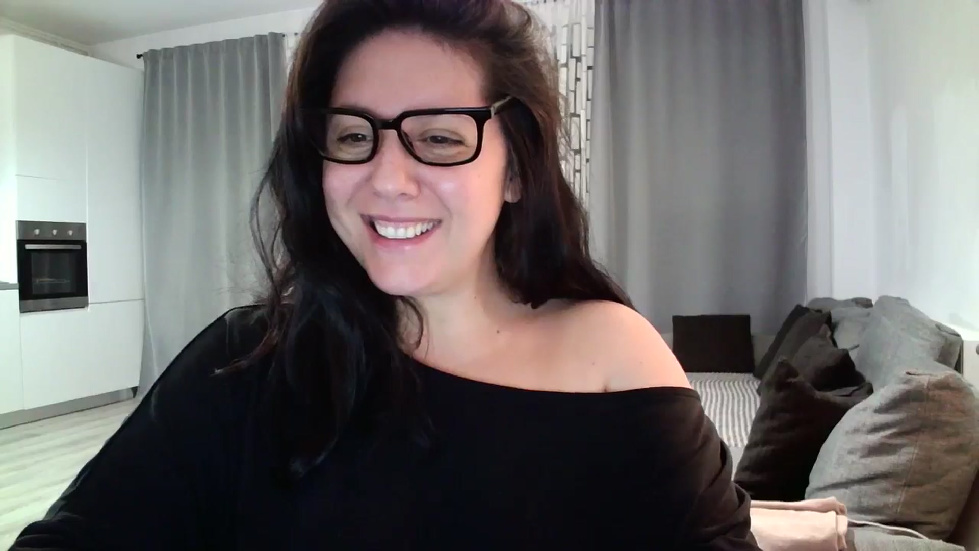 Gallery image thumbnail from SILKYWOMAN's myfreecams stream on, 06/01/2024, 18:43 image 5 of 20