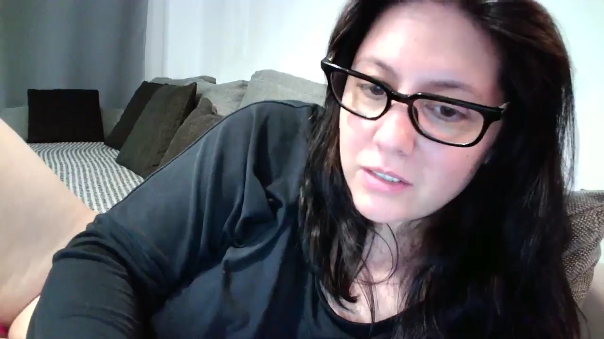 Gallery image thumbnail from SILKYWOMAN's myfreecams stream on, 06/01/2024, 21:32 image 11 of 20